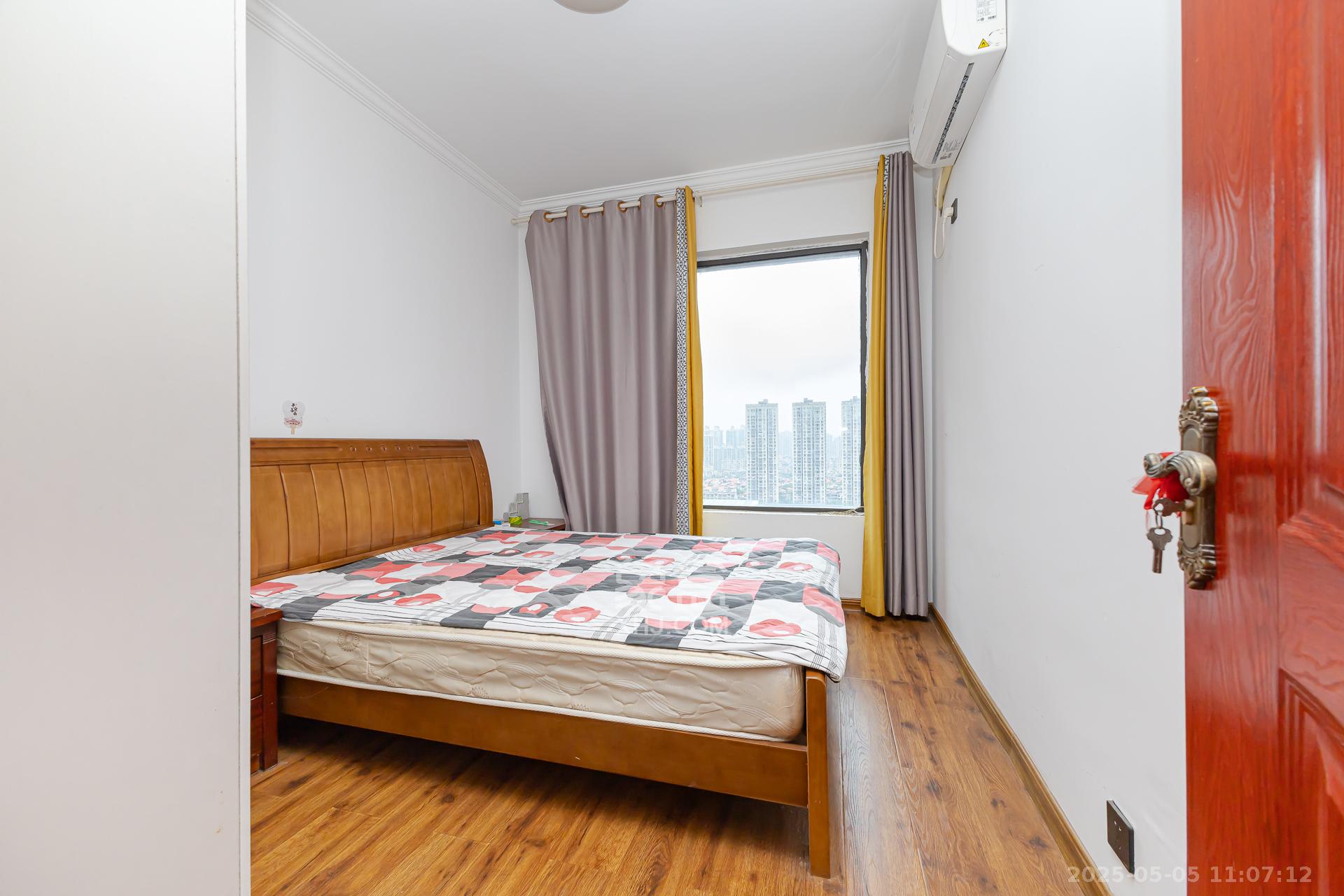 润和又一城 4室2厅2卫 97.0万 润和又一城 4室2厅2卫 97.0万卧室