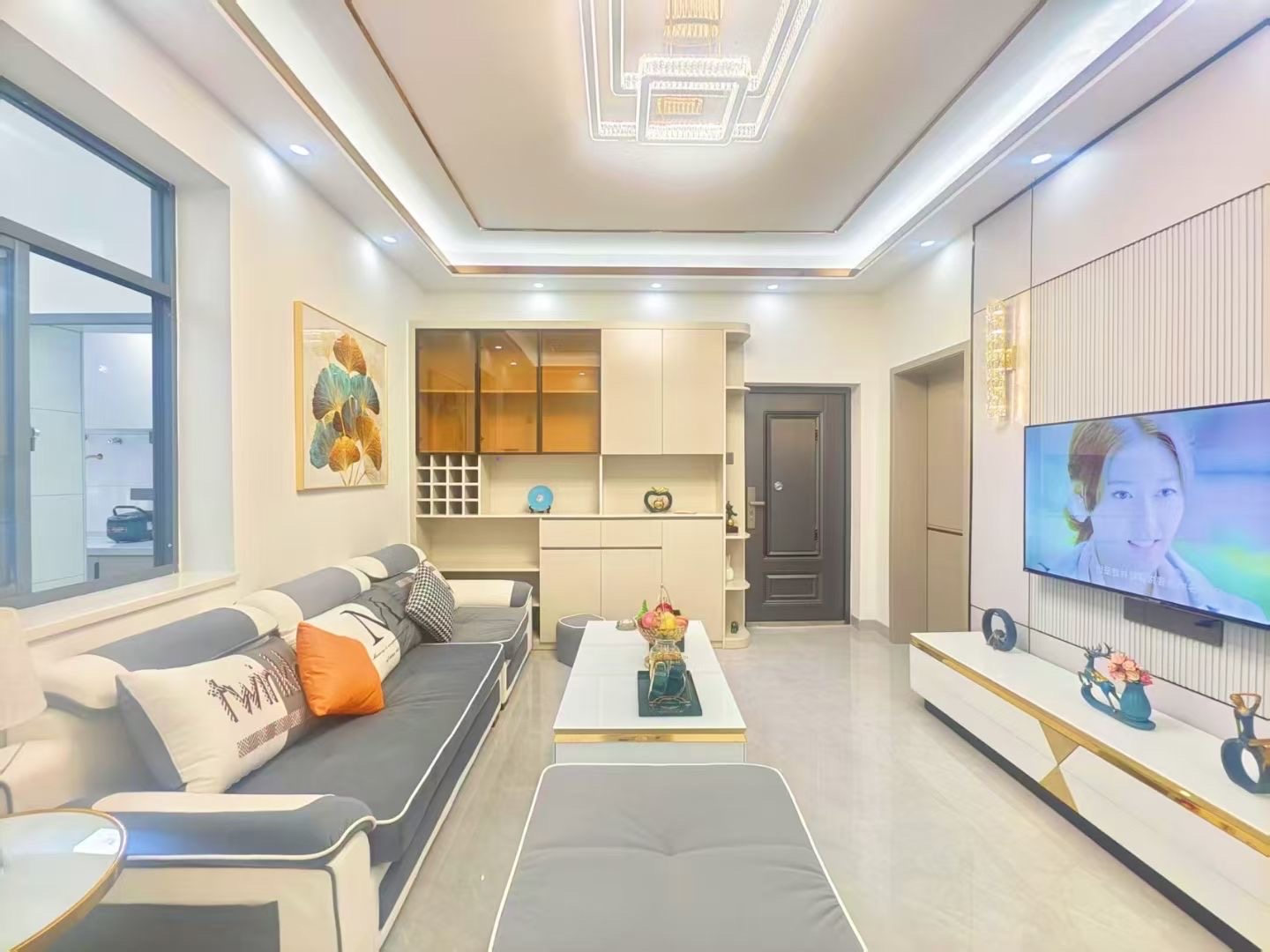 海南省农业学校  3室2厅1卫    99.8万 海南省农业学校  3室2厅1卫    99.8万客厅