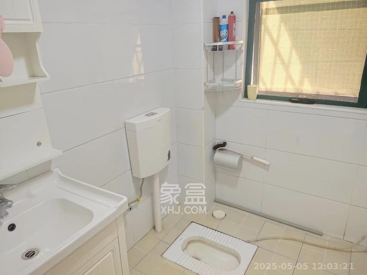 西韵佳苑  2室2厅1卫   2200.00元/月室内图