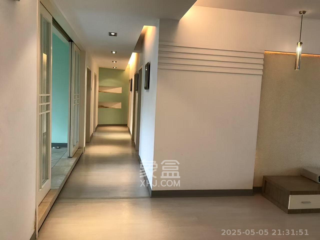 湘卫花苑  1室2厅1卫   3300.00元/月室内图