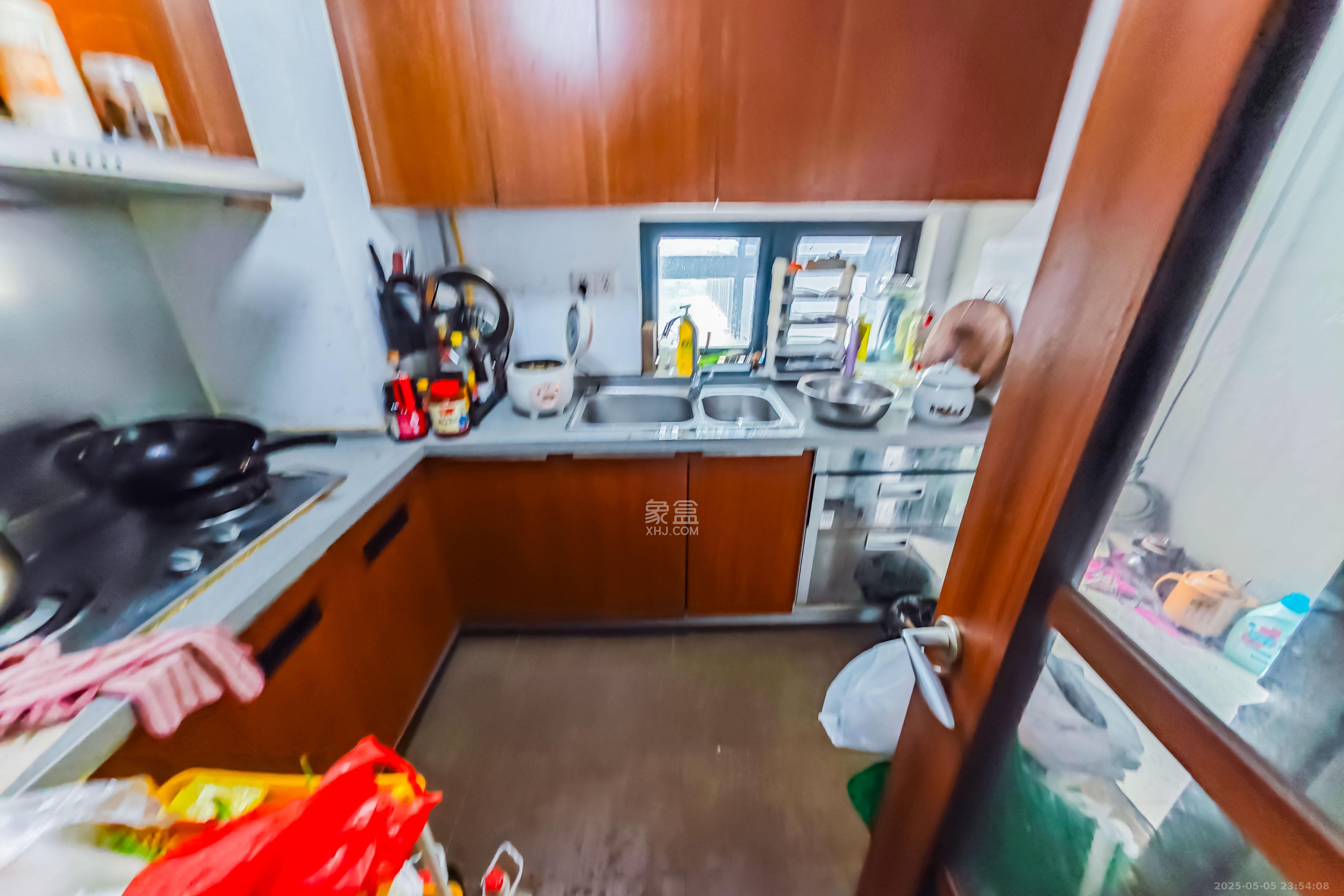 万科金域华府三四期  3室2厅1卫    100.0万 万科金域华府三四期  3室2厅1卫    100.0万厨房