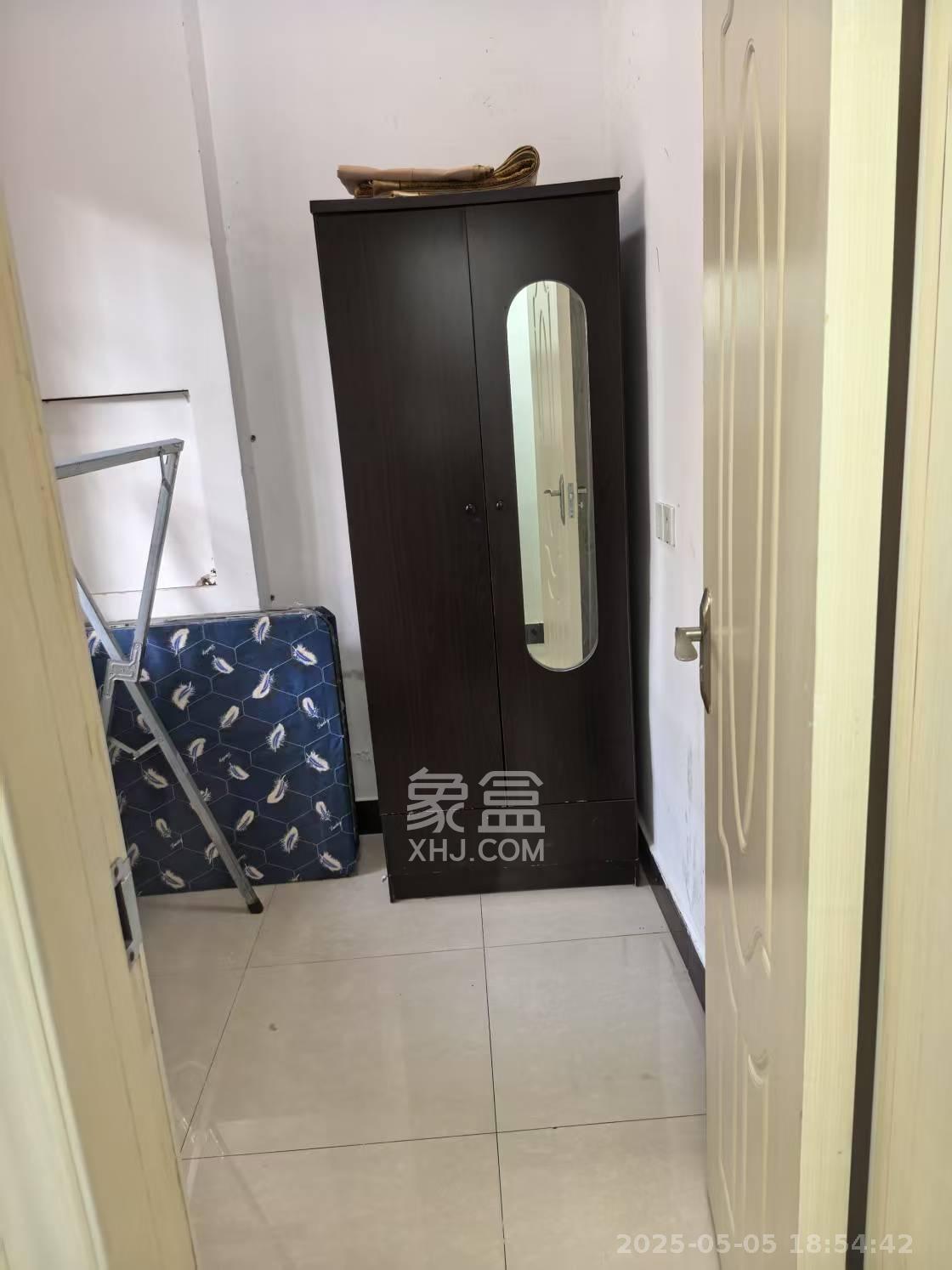 轻苑小区  2室1厅1卫   1500.00元/月室内图