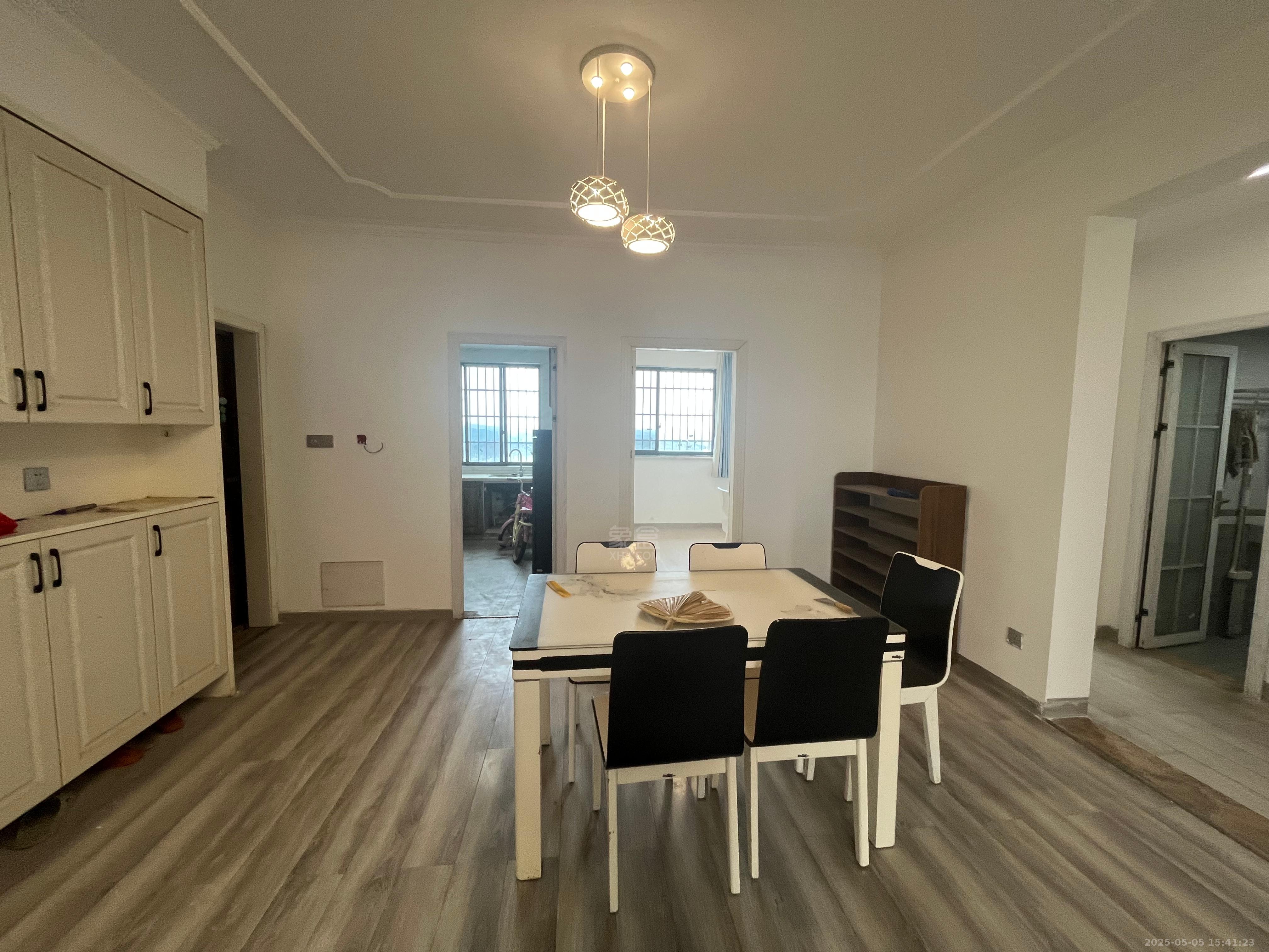 上善国际(翰林府) 4室2厅2卫 2200.0元/月 上善国际(翰林府) 4室2厅2卫 2200.0元/月室内图