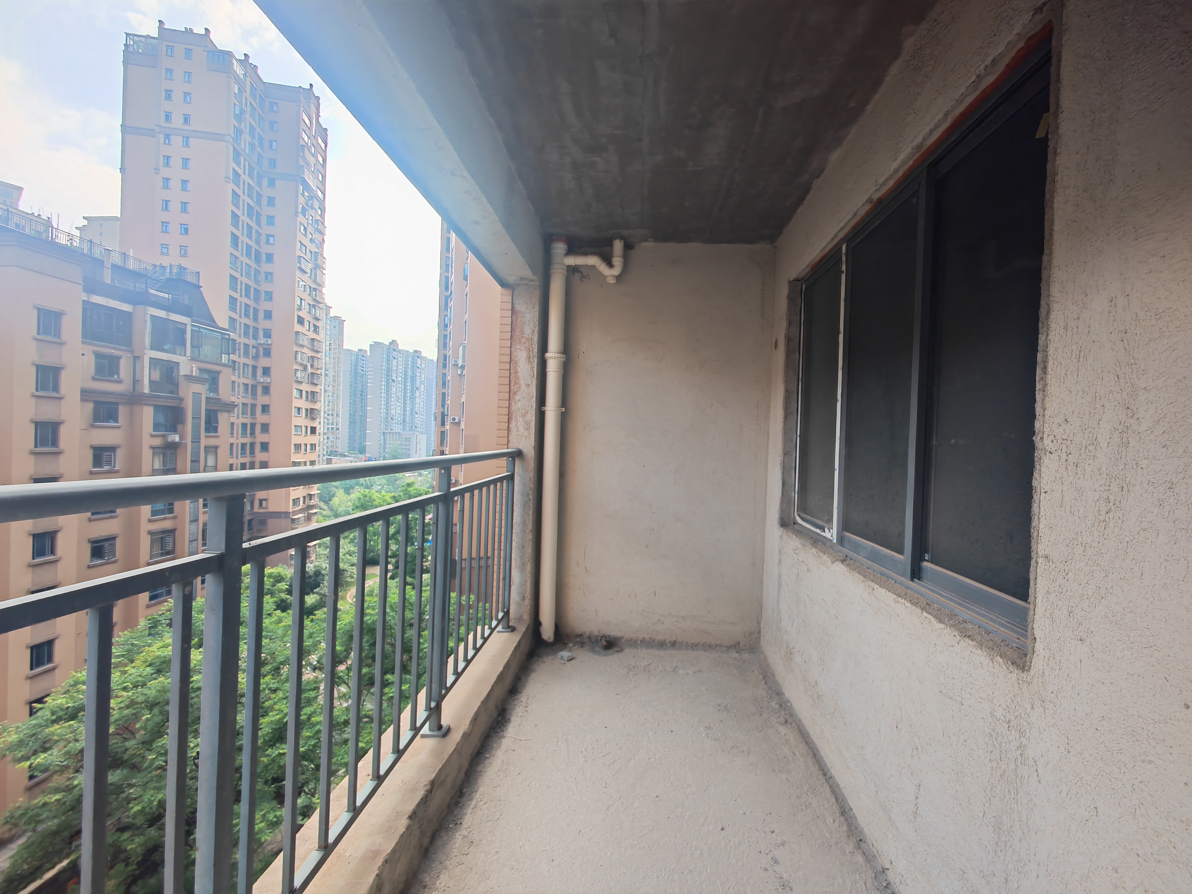 金益紫檀 3室2厅2卫 72.0万 金益紫檀 3室2厅2卫 72.0万客厅