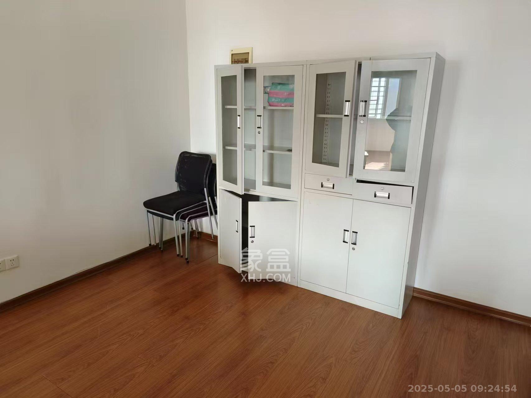 建鸿达现代城 2室1厅1卫 2500.0元/月 建鸿达现代城 2室1厅1卫 2500.0元/月室内图