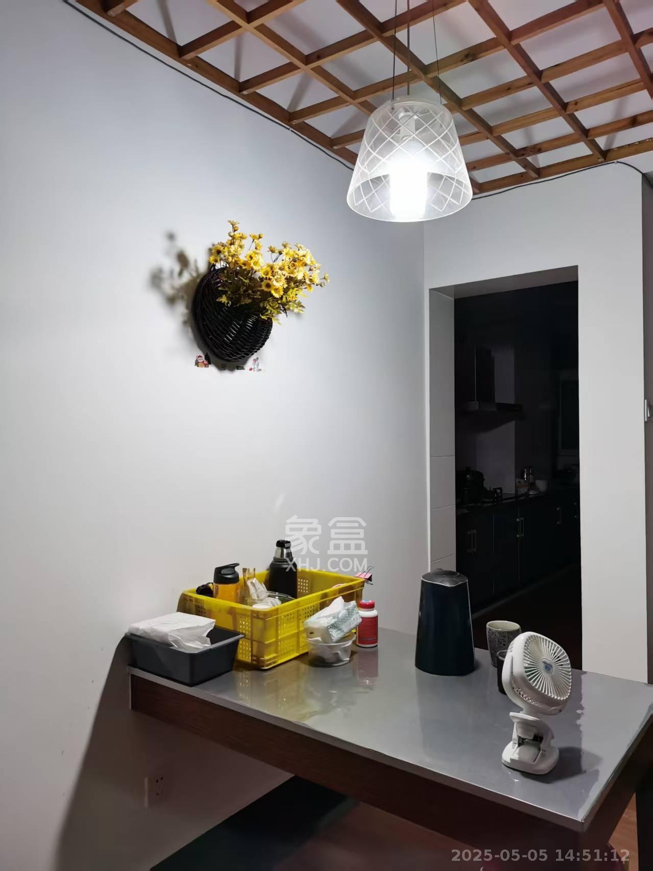 生活艺术城 3室2厅2卫 2000.0元/月 生活艺术城 3室2厅2卫 2000.0元/月室内图