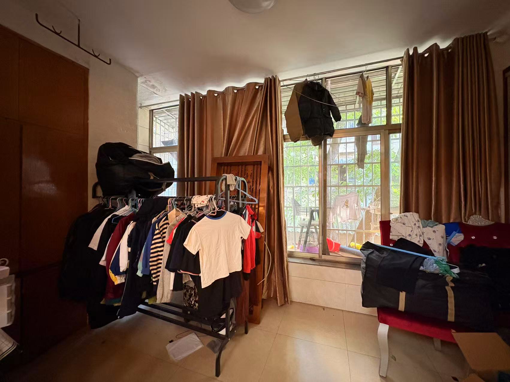 罗溪路散盘  3室2厅1卫    35.8万 罗溪路散盘  3室2厅1卫    35.8万室内图