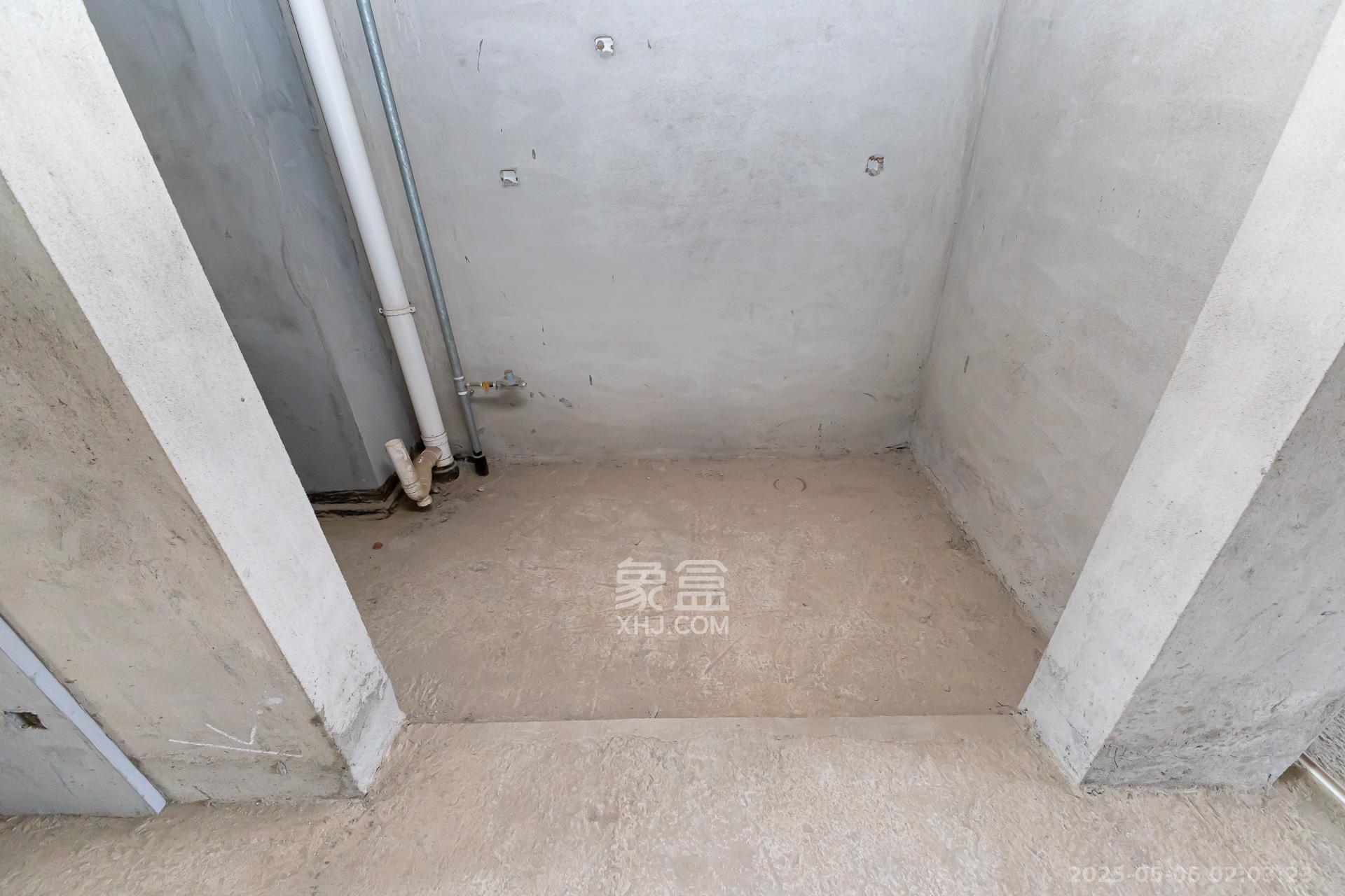 金湘苑(星澜之悦) 4室2厅2卫 85.0万 金湘苑(星澜之悦) 4室2厅2卫 85.0万厨房