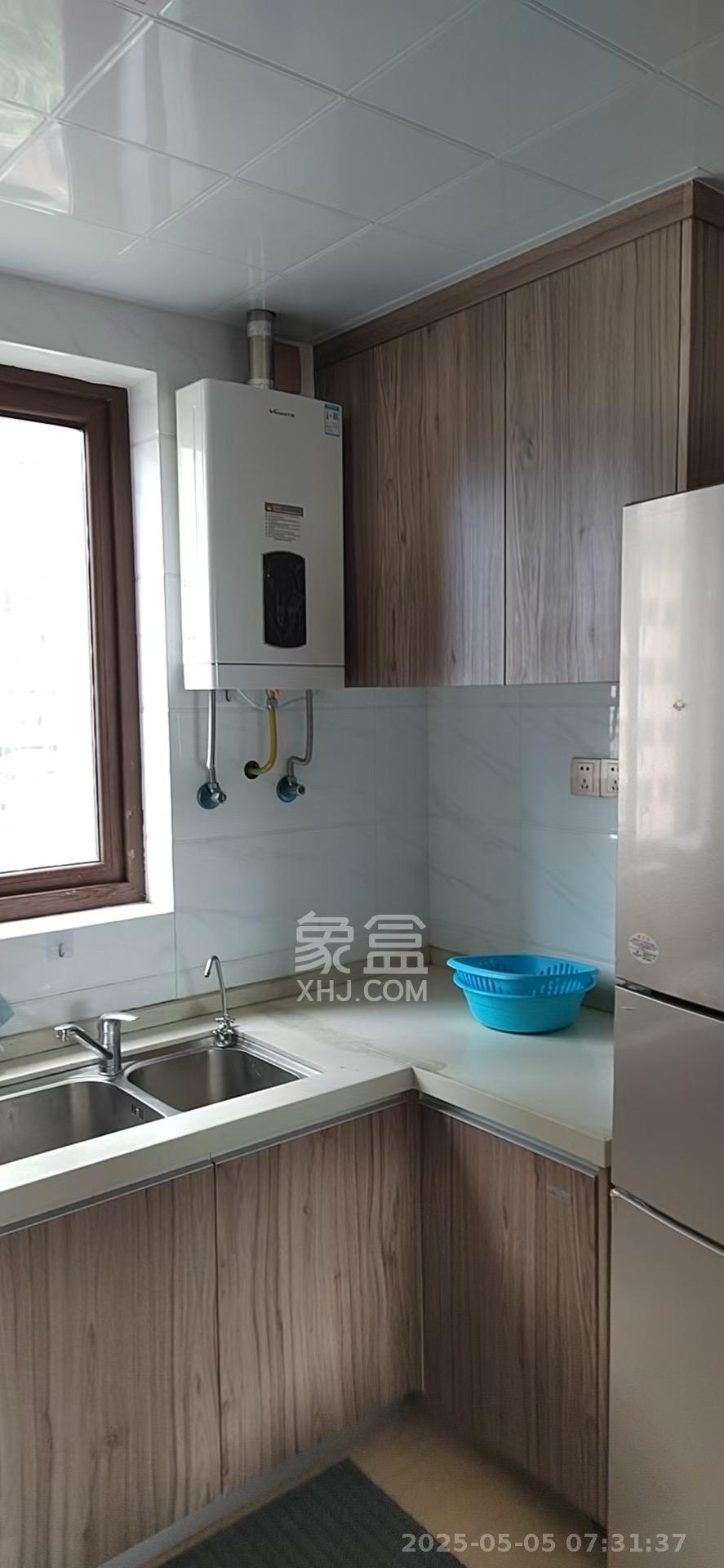 碧桂园星城首府 3室2厅2卫 3900.0元/月 碧桂园星城首府 3室2厅2卫 3900.0元/月室内图