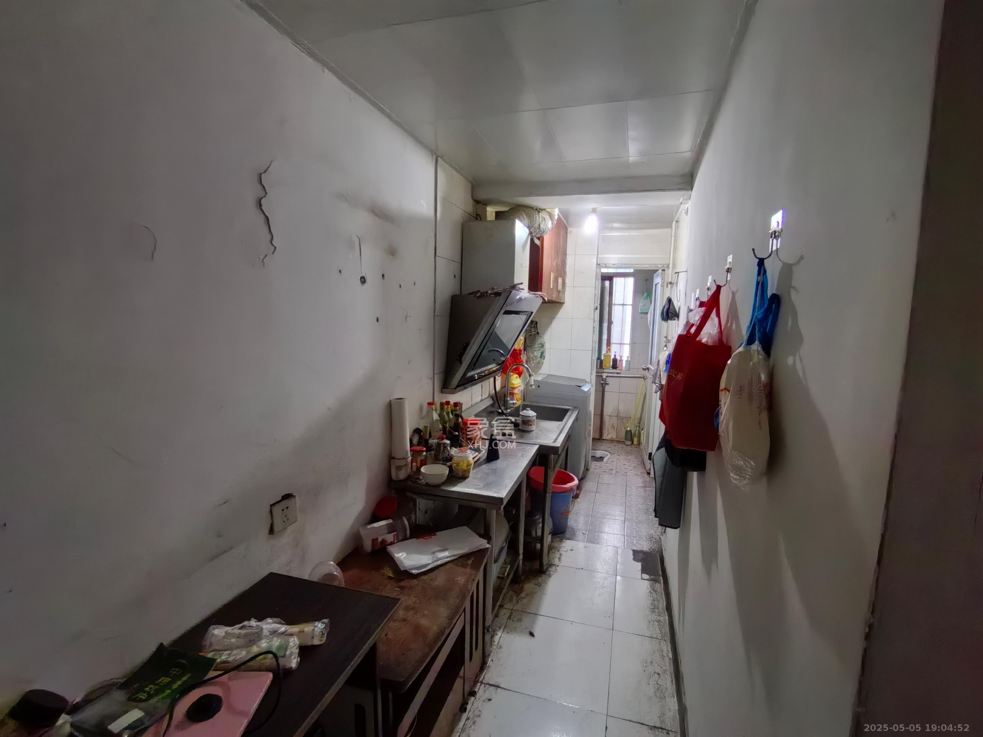 湘湖一村(三湘五金水暖机电市场) 2室1厅1卫 1250.0元/月 湘湖一村(三湘五金水暖机电市场) 2室1厅1卫 1250.0元/月室内图