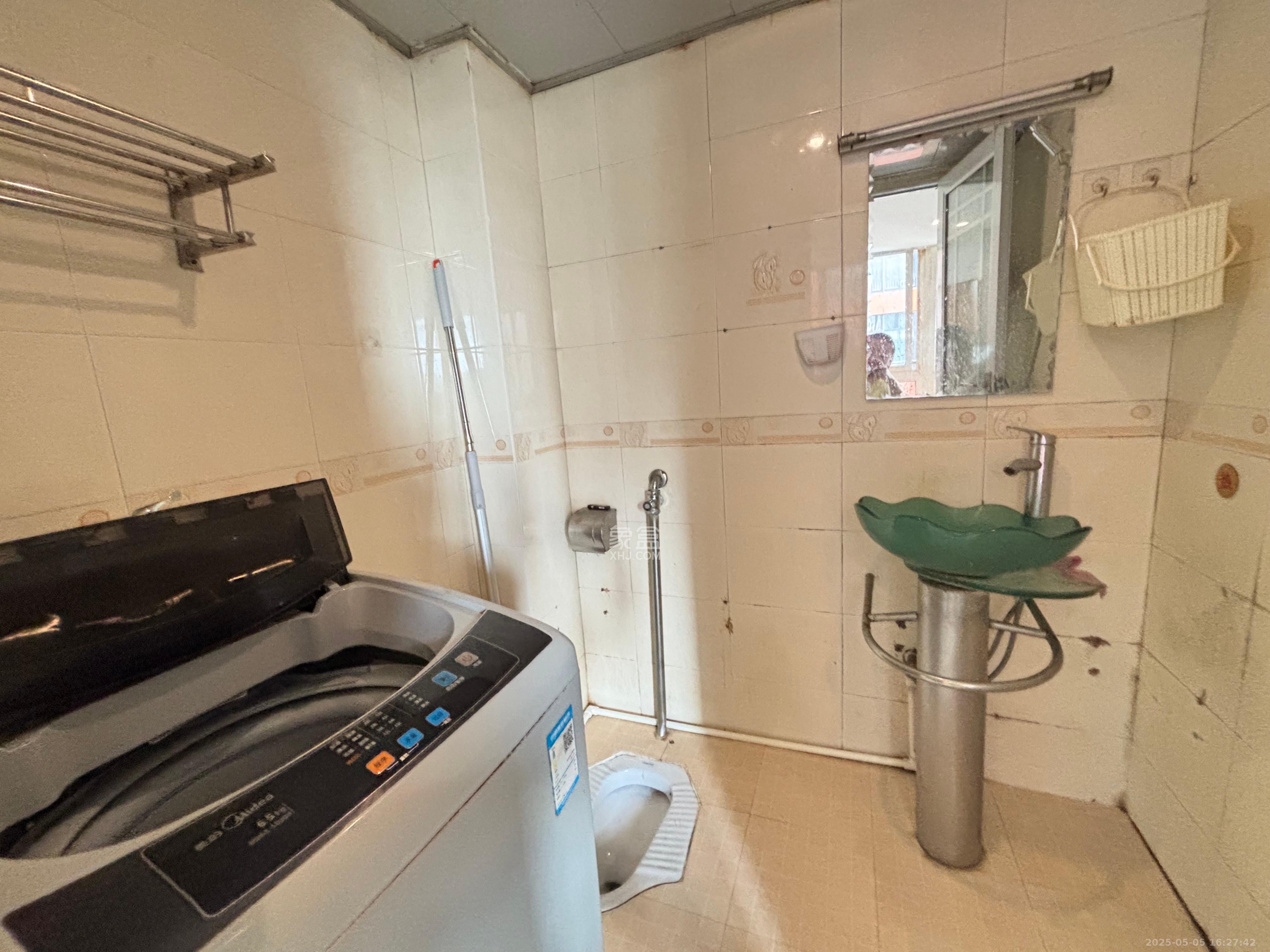 他城(天鸿时代公寓) 1室1厅1卫 1300.0元/月 他城(天鸿时代公寓) 1室1厅1卫 1300.0元/月室内图