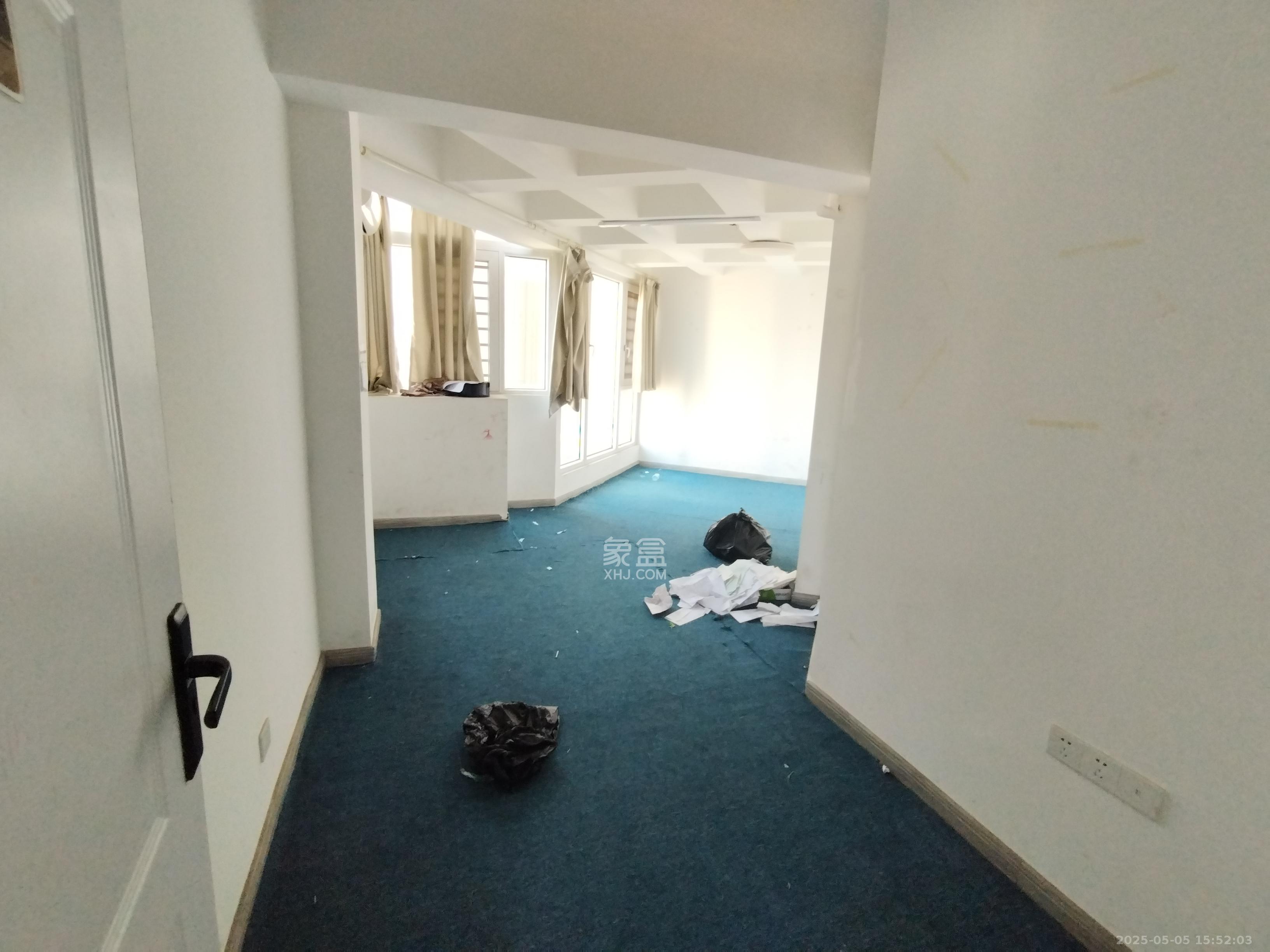 和泓梅溪四季 5室2厅1卫 5000.0元/月 和泓梅溪四季 5室2厅1卫 5000.0元/月室内图