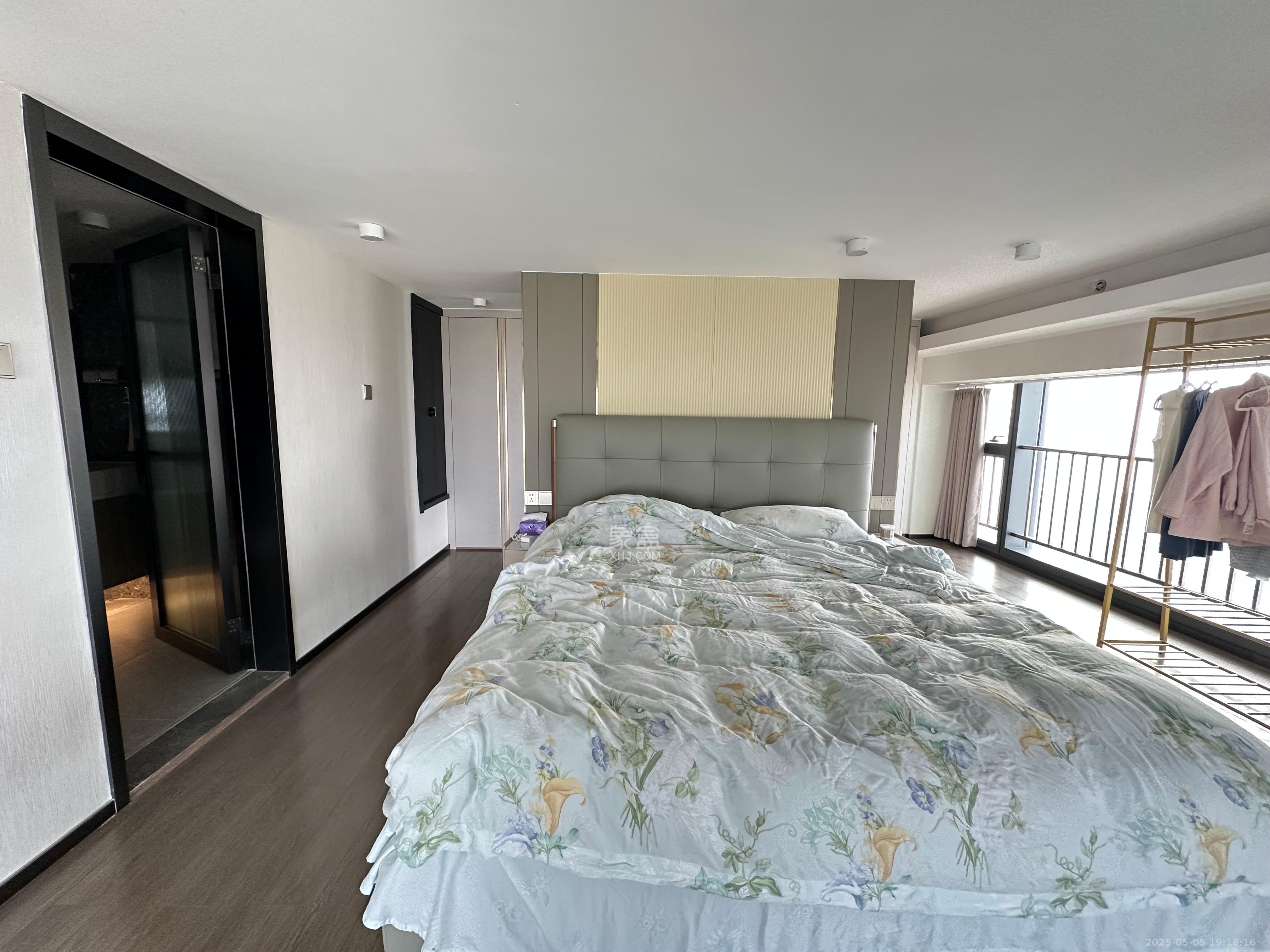 华远华时代  1室2厅2卫   5500.00元/月室内图
