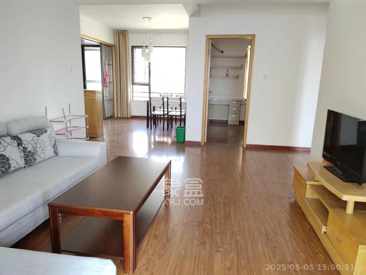 长房时代城 2室2厅1卫 2200.0元/月 长房时代城 2室2厅1卫 2200.0元/月室内图