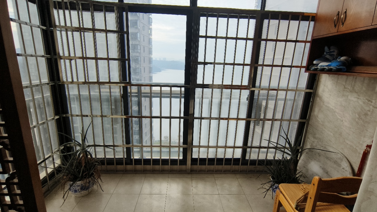 梓湖观邸  3室2厅1卫   2500.00元/月室内图
