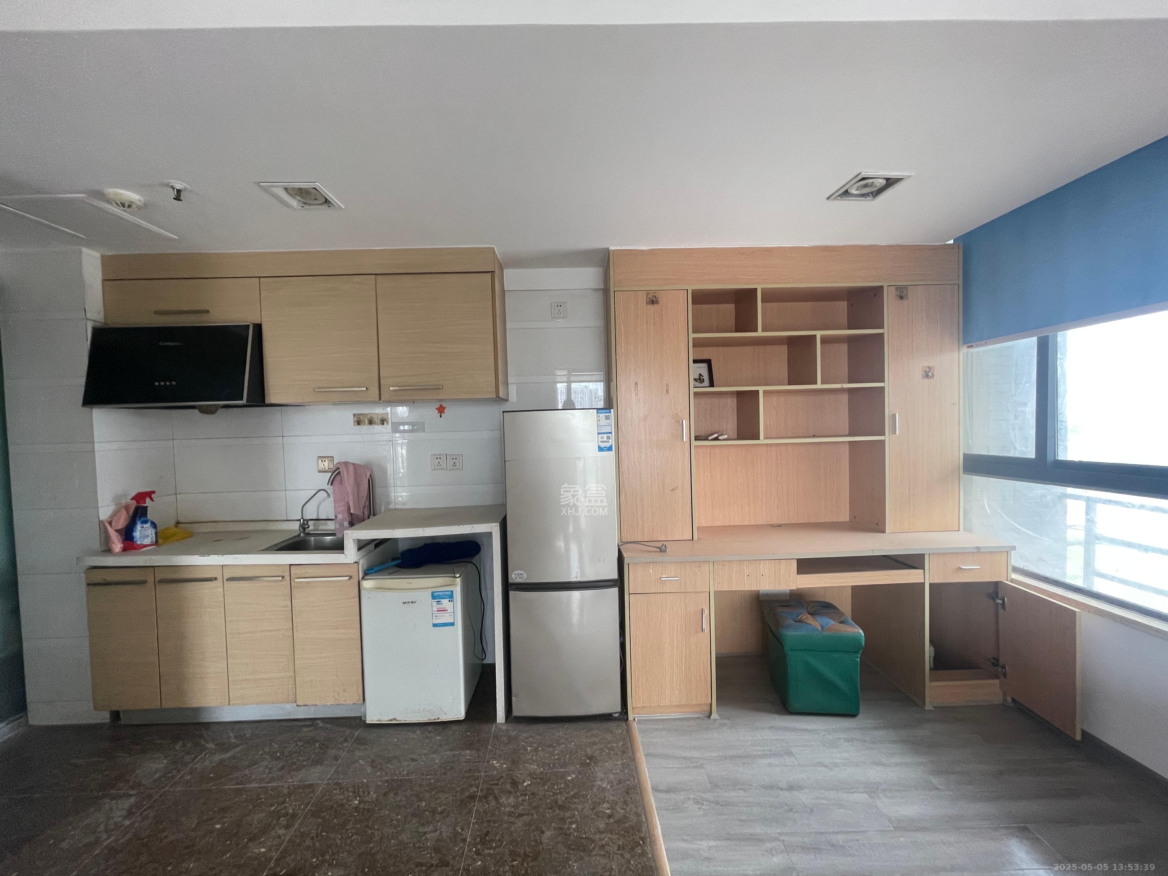 中信文化广场(中信新城二期)  1室1厅1卫    1200.0元/月 中信文化广场(中信新城二期)  1室1厅1卫    1200.0元/月室内图