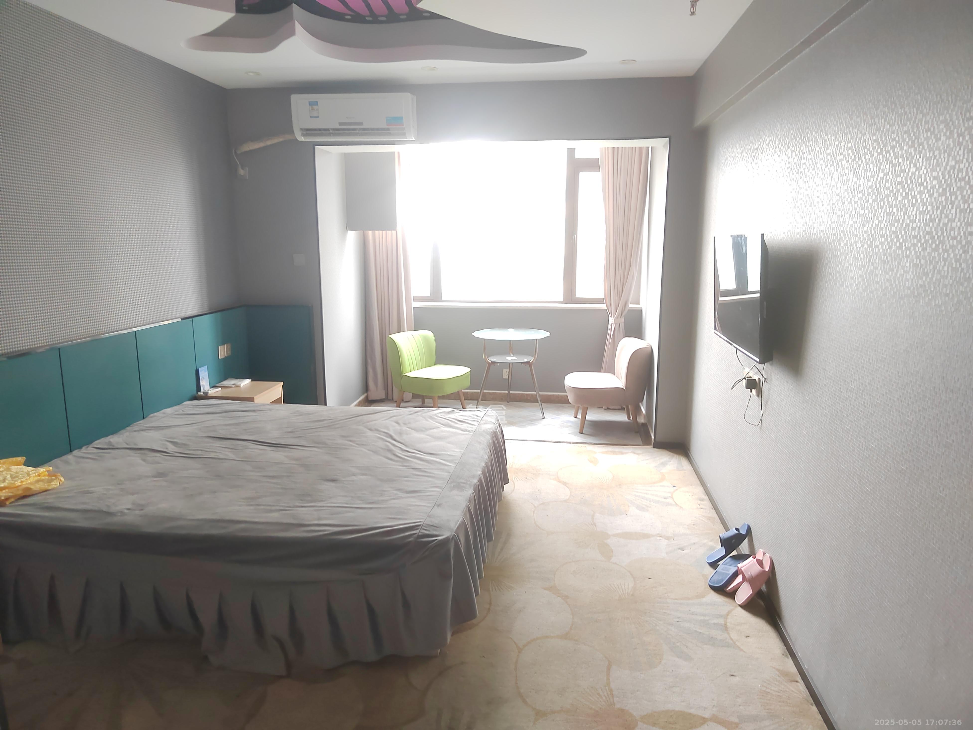 喜盈门范城 1室1厅1卫 17500.0元/月 喜盈门范城 1室1厅1卫 17500.0元/月室内图