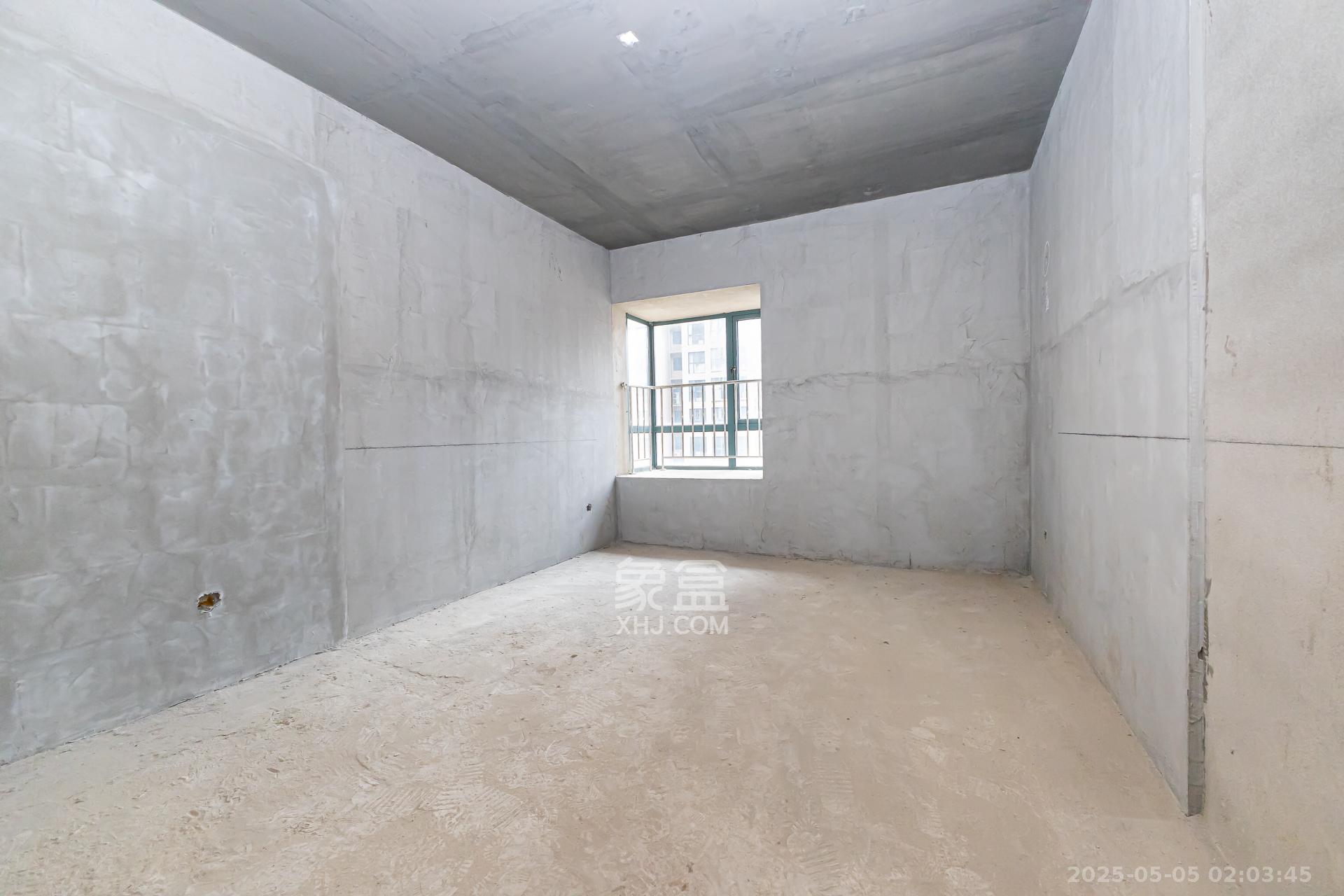 金湘苑(星澜之悦) 4室2厅2卫 85.0万 金湘苑(星澜之悦) 4室2厅2卫 85.0万卧室