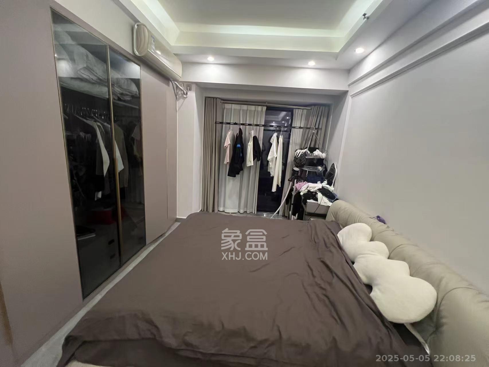 万润时光里  1室0厅0卫   2000.00元/月室内图