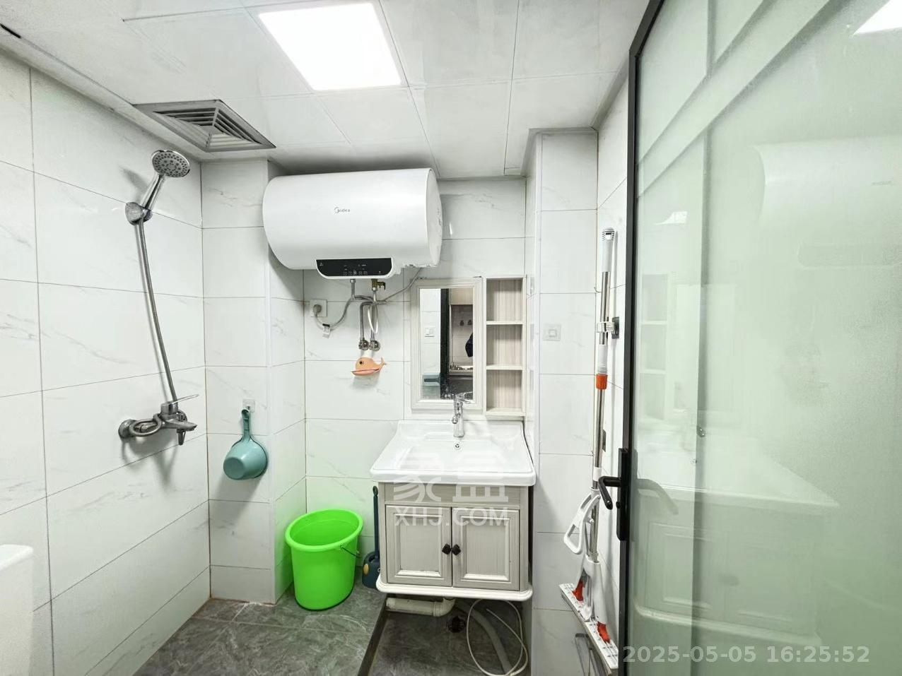 裕天国际商汇中心 1室1厅1卫 1700.0元/月 裕天国际商汇中心 1室1厅1卫 1700.0元/月室内图