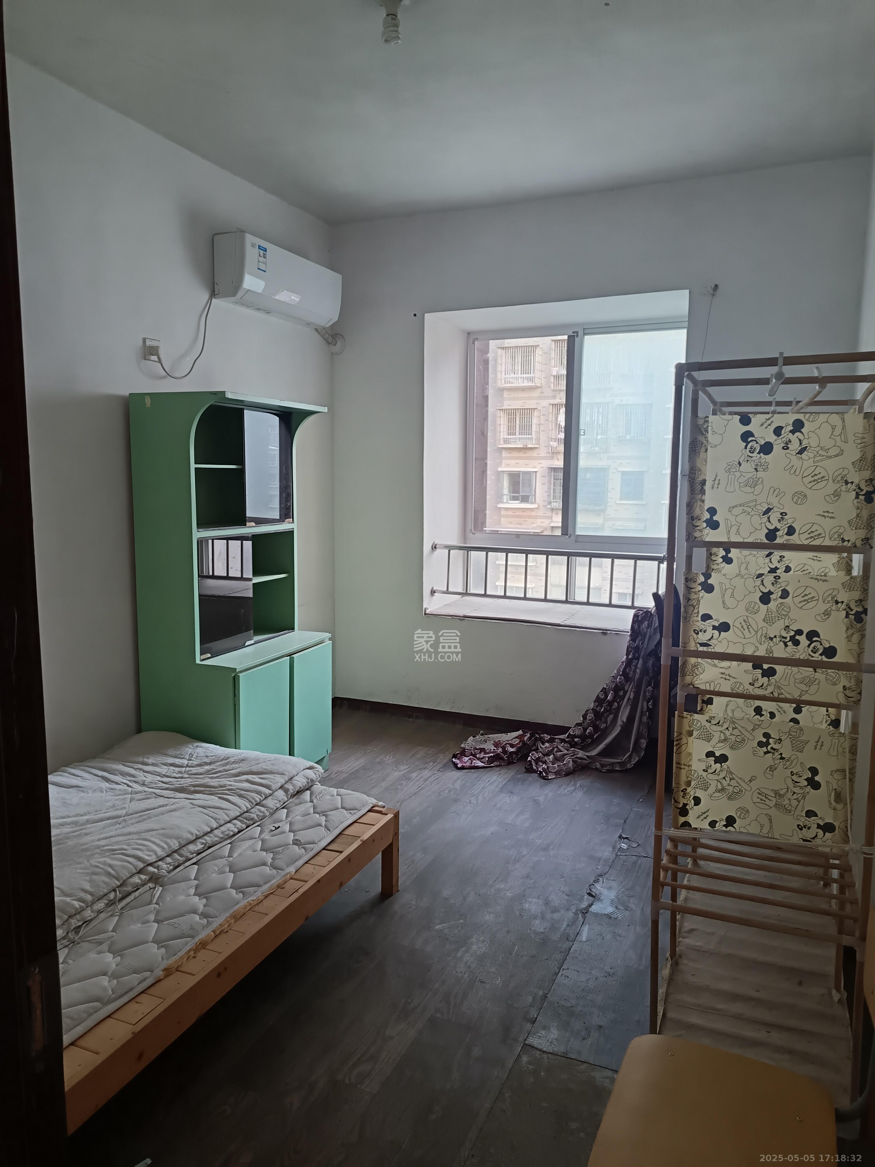 含浦家苑 3室2厅2卫 1600.0元/月 含浦家苑 3室2厅2卫 1600.0元/月室内图