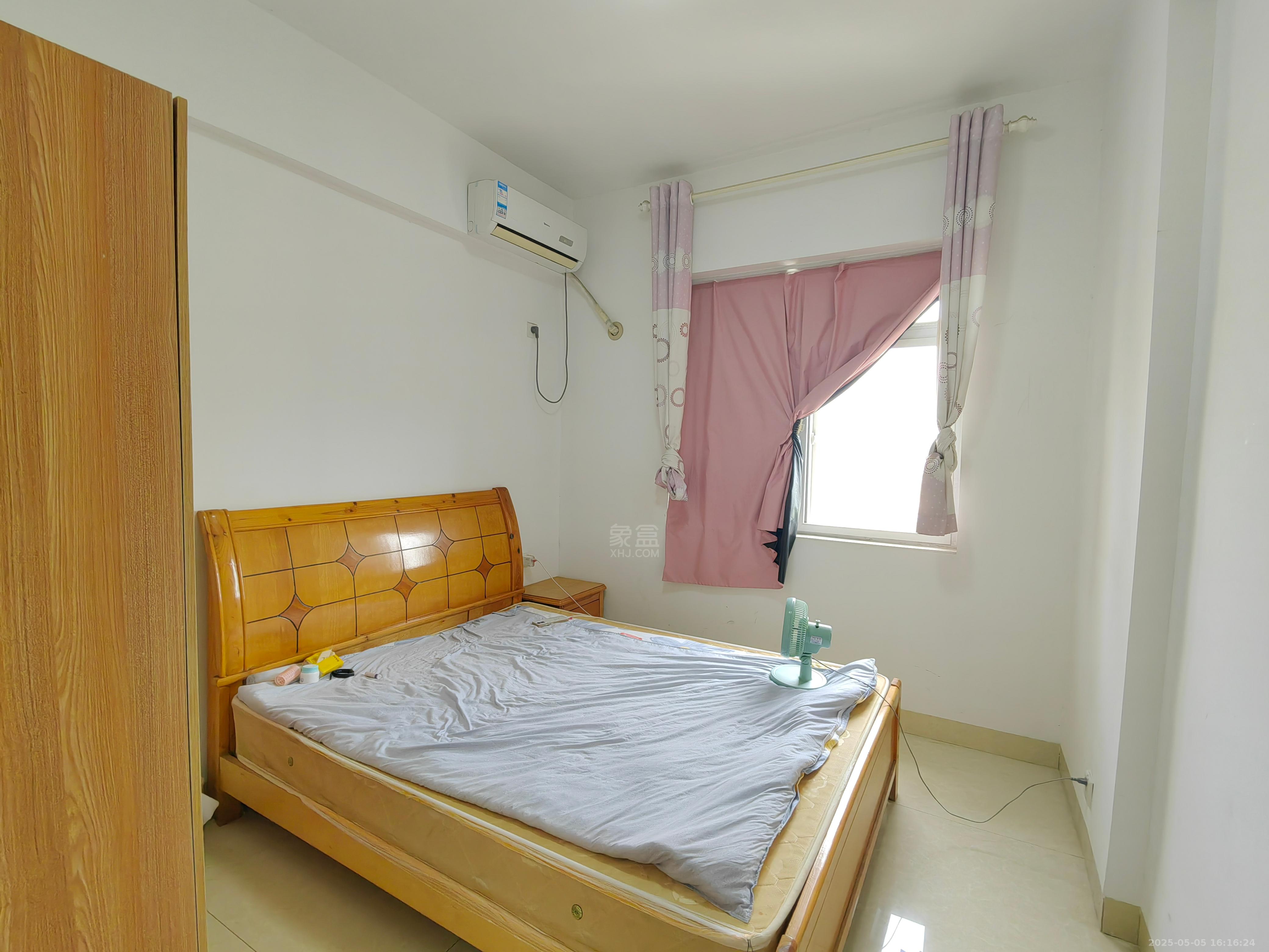 香博堡  3室2厅1卫   1200.00元/月室内图