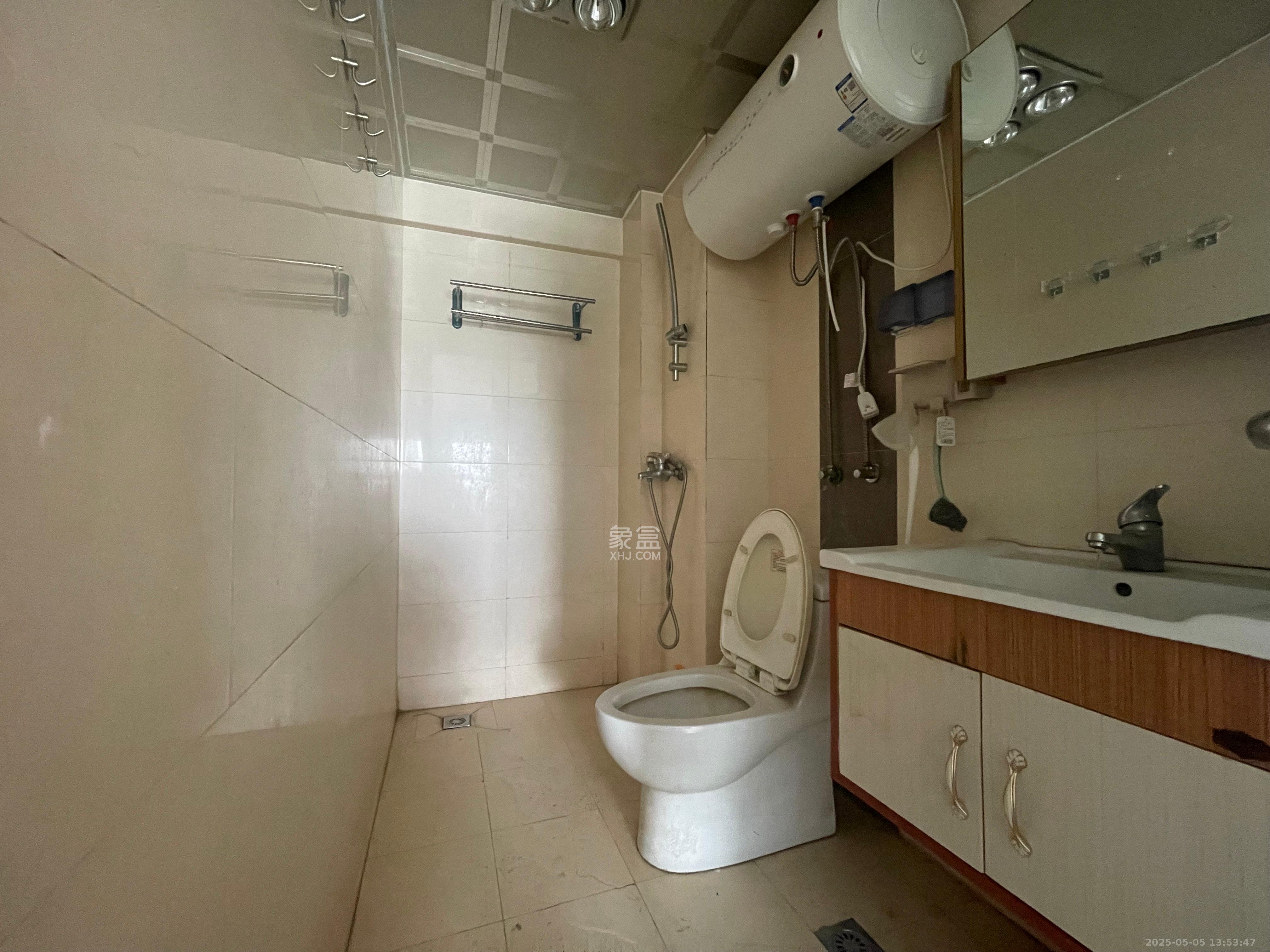 中信文化广场(中信新城二期)  1室1厅1卫    1200.0元/月 中信文化广场(中信新城二期)  1室1厅1卫    1200.0元/月室内图