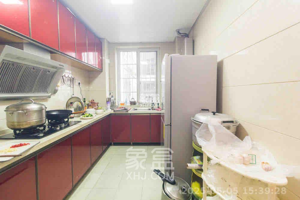 方略学府佳境  3室2厅2卫   2200.00元/月室内图