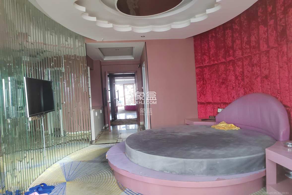 喜盈门范城  1室0厅0卫    17500.0元/月 喜盈门范城  1室0厅0卫    17500.0元/月室内图