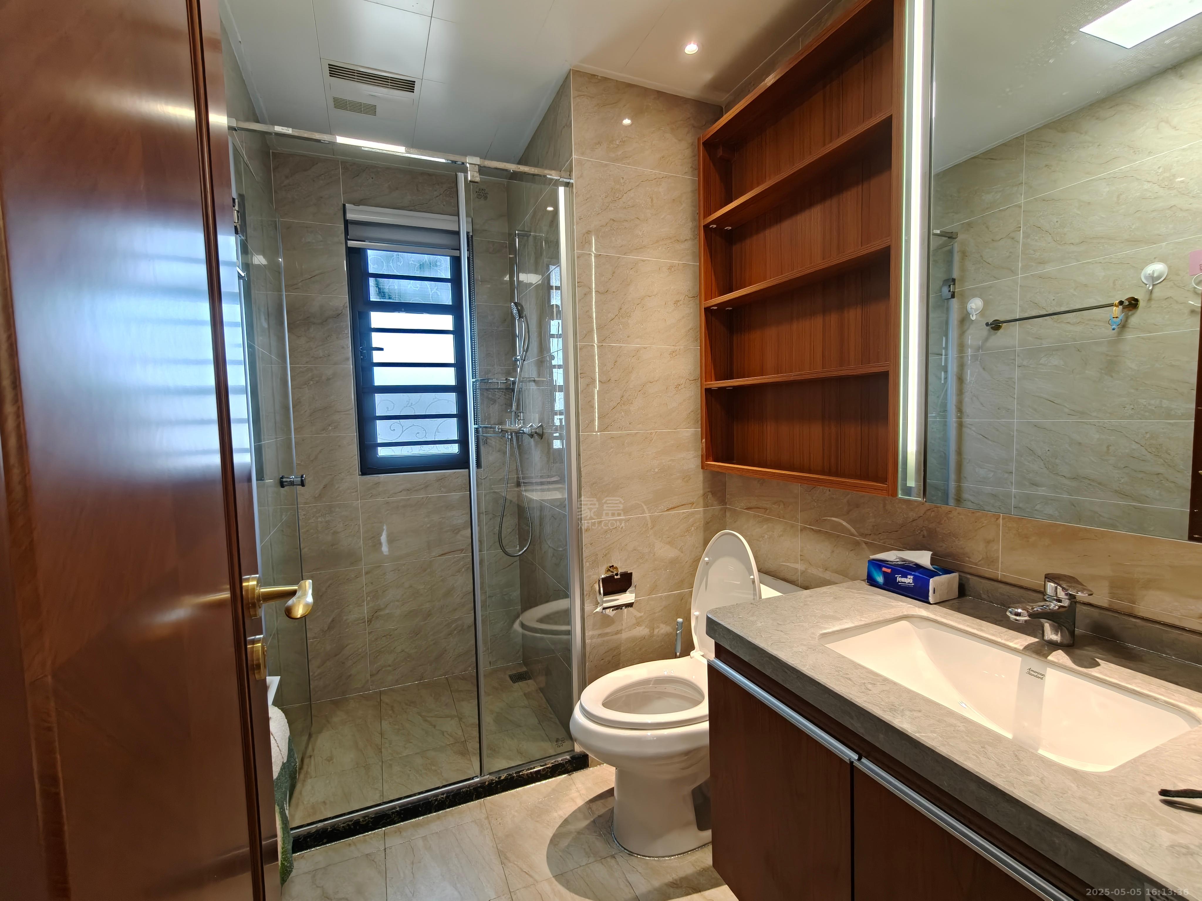 恒大华府 3室2厅2卫 2500.0元/月 恒大华府 3室2厅2卫 2500.0元/月室内图