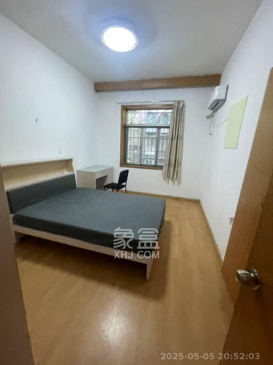 长勘小区  2室1厅1卫   1800.00元/月室内图
