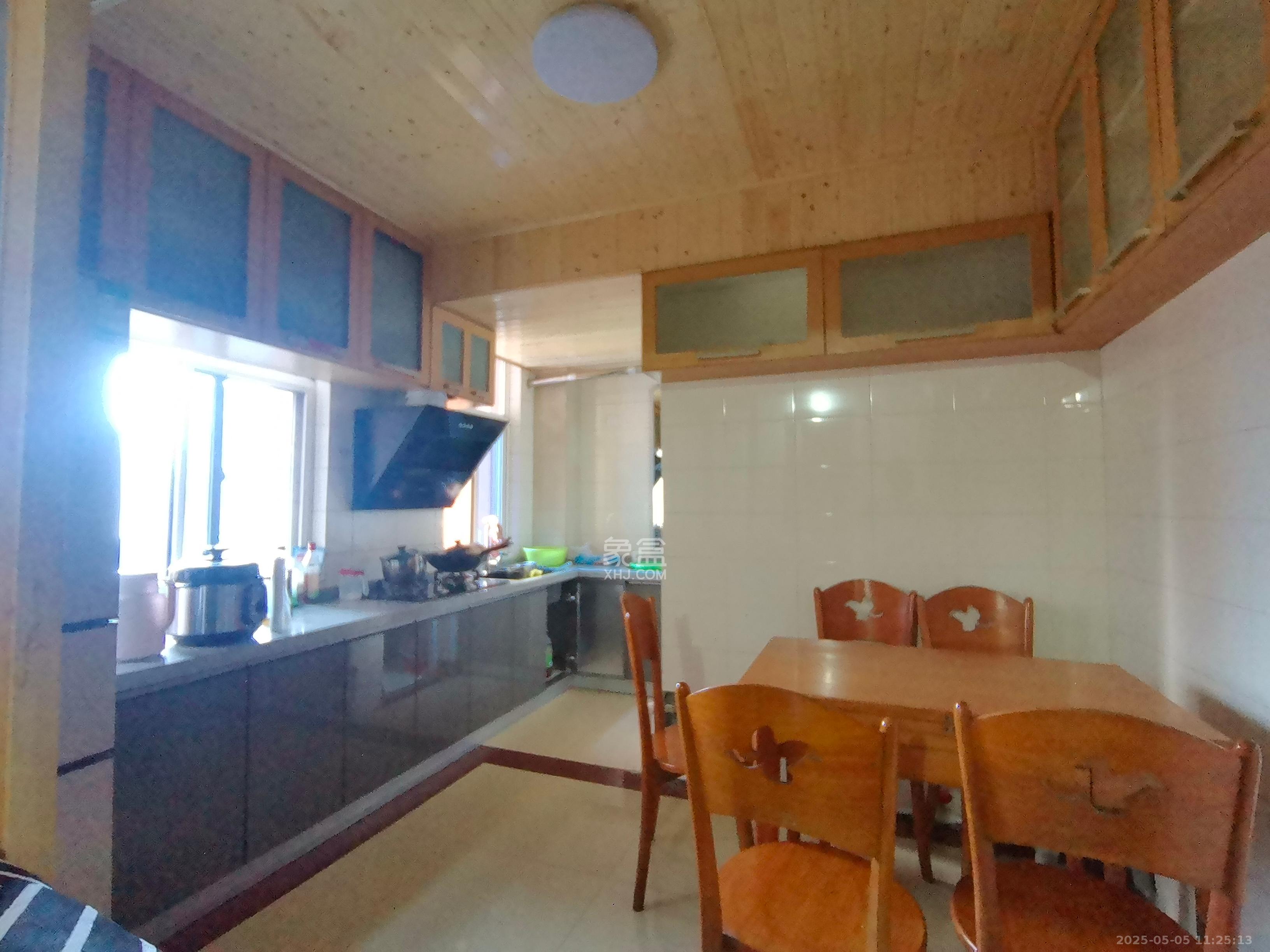 湘许大厦  3室2厅1卫   2250.00元/月室内图