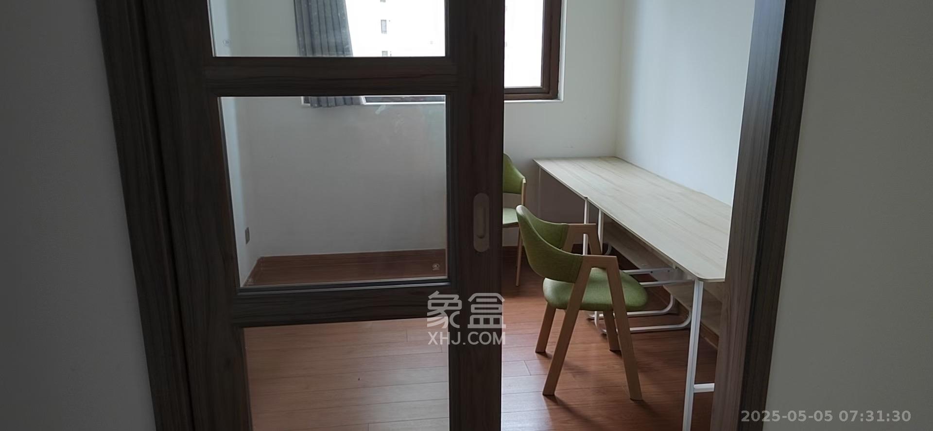 碧桂园星城首府 3室2厅2卫 3900.0元/月 碧桂园星城首府 3室2厅2卫 3900.0元/月室内图