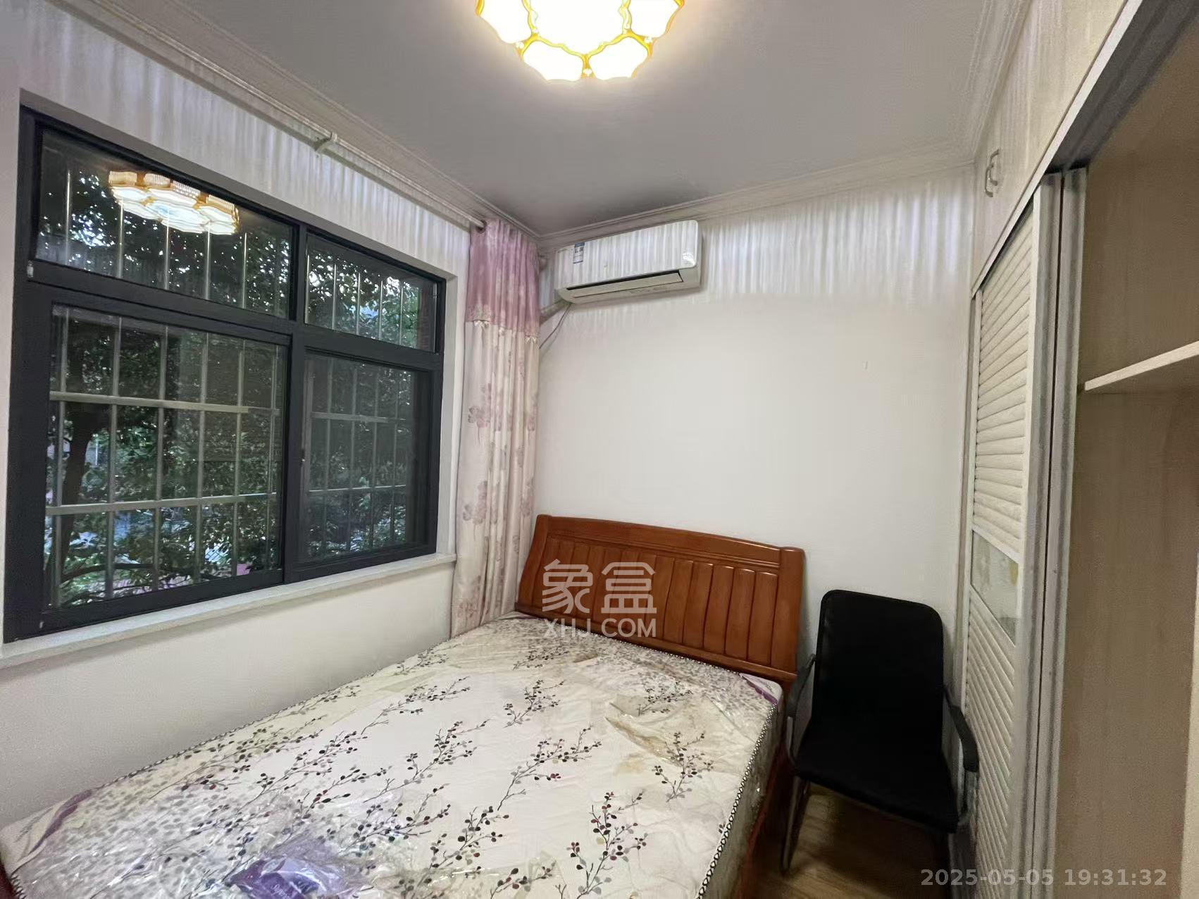 景塘家园  3室2厅1卫   2200.00元/月