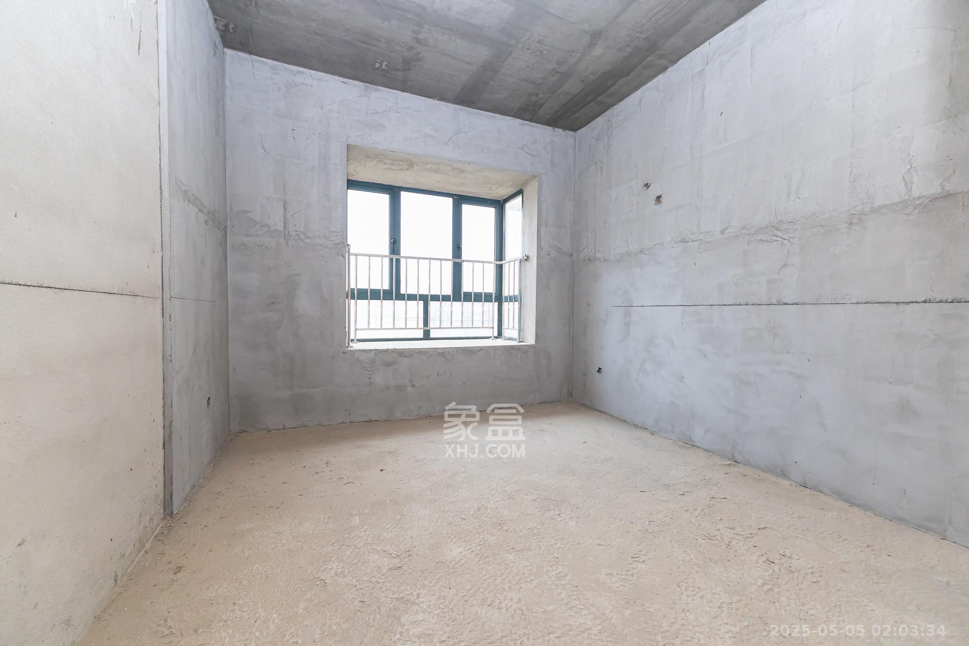 金湘苑(星澜之悦) 4室2厅2卫 85.0万 金湘苑(星澜之悦) 4室2厅2卫 85.0万卧室