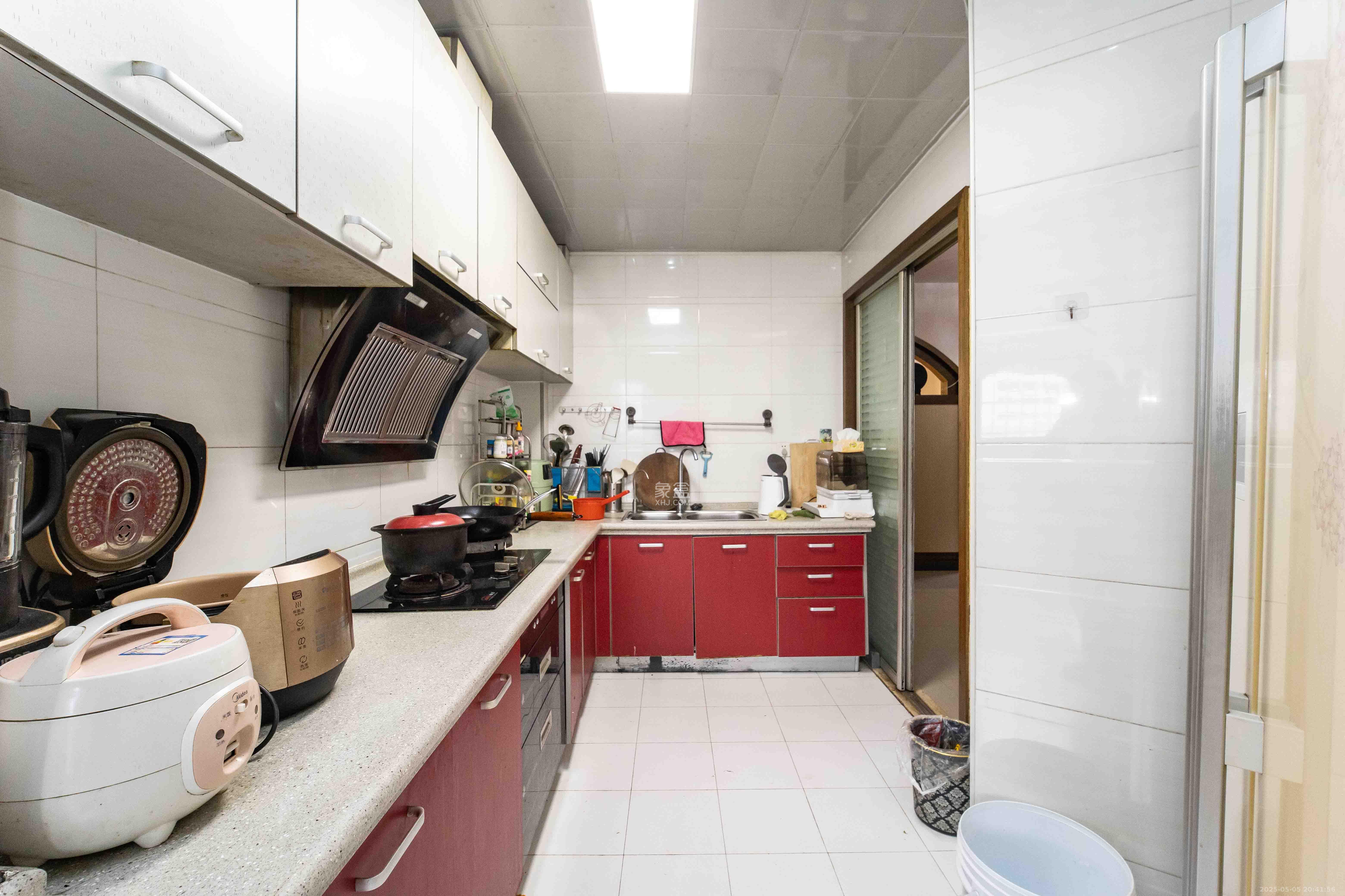 浏阳河畔家园 3室2厅2卫 99.0万 浏阳河畔家园 3室2厅2卫 99.0万厨房