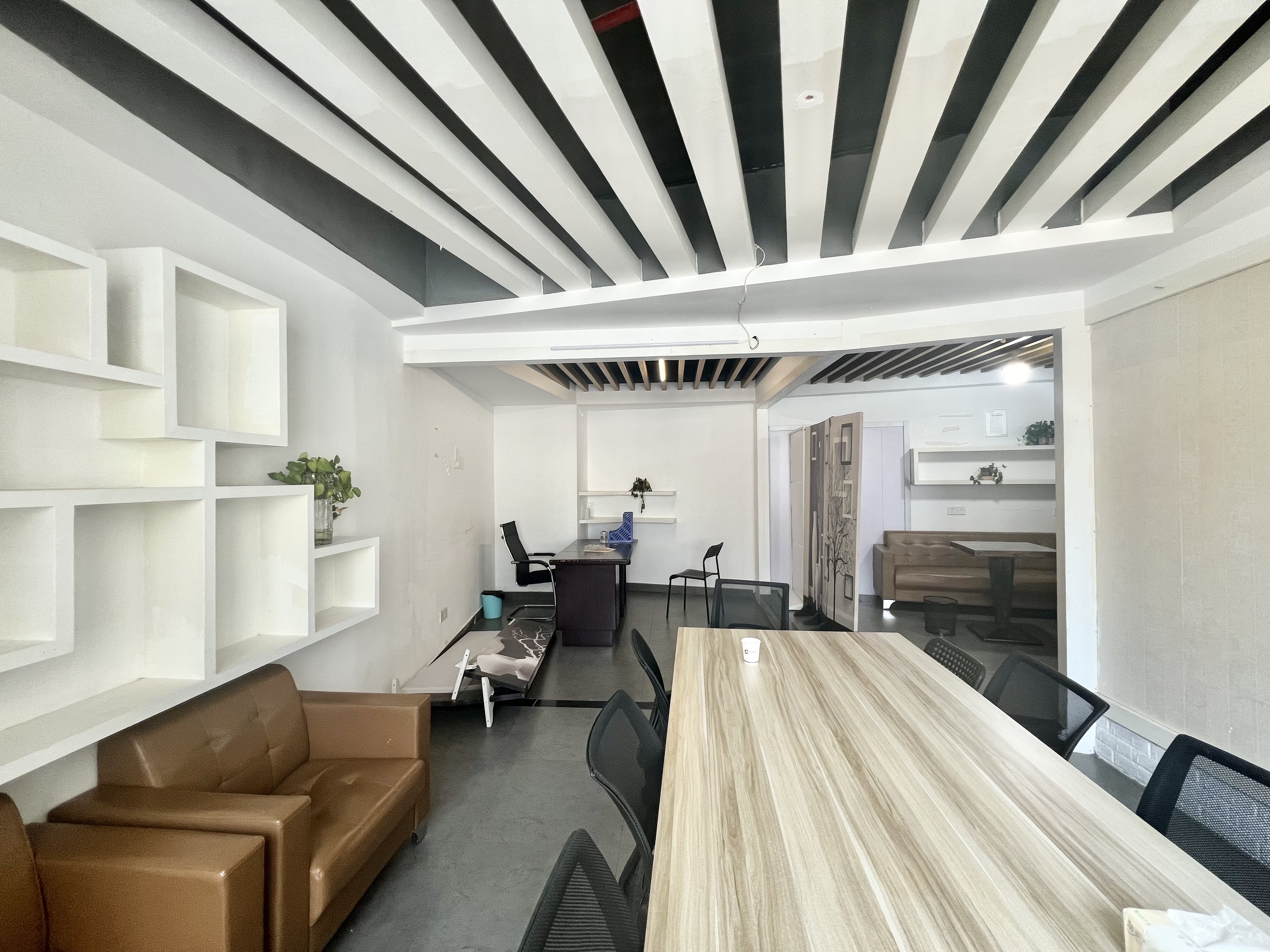 北京大厦 1室0厅0卫 8000.0元/月 北京大厦 1室0厅0卫 8000.0元/月室内图