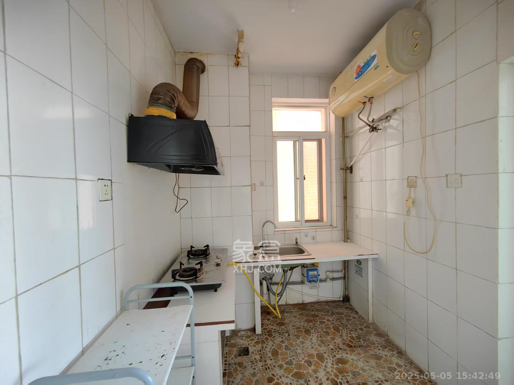 天剑华城 1室1厅1卫 1500.0元/月 天剑华城 1室1厅1卫 1500.0元/月室内图