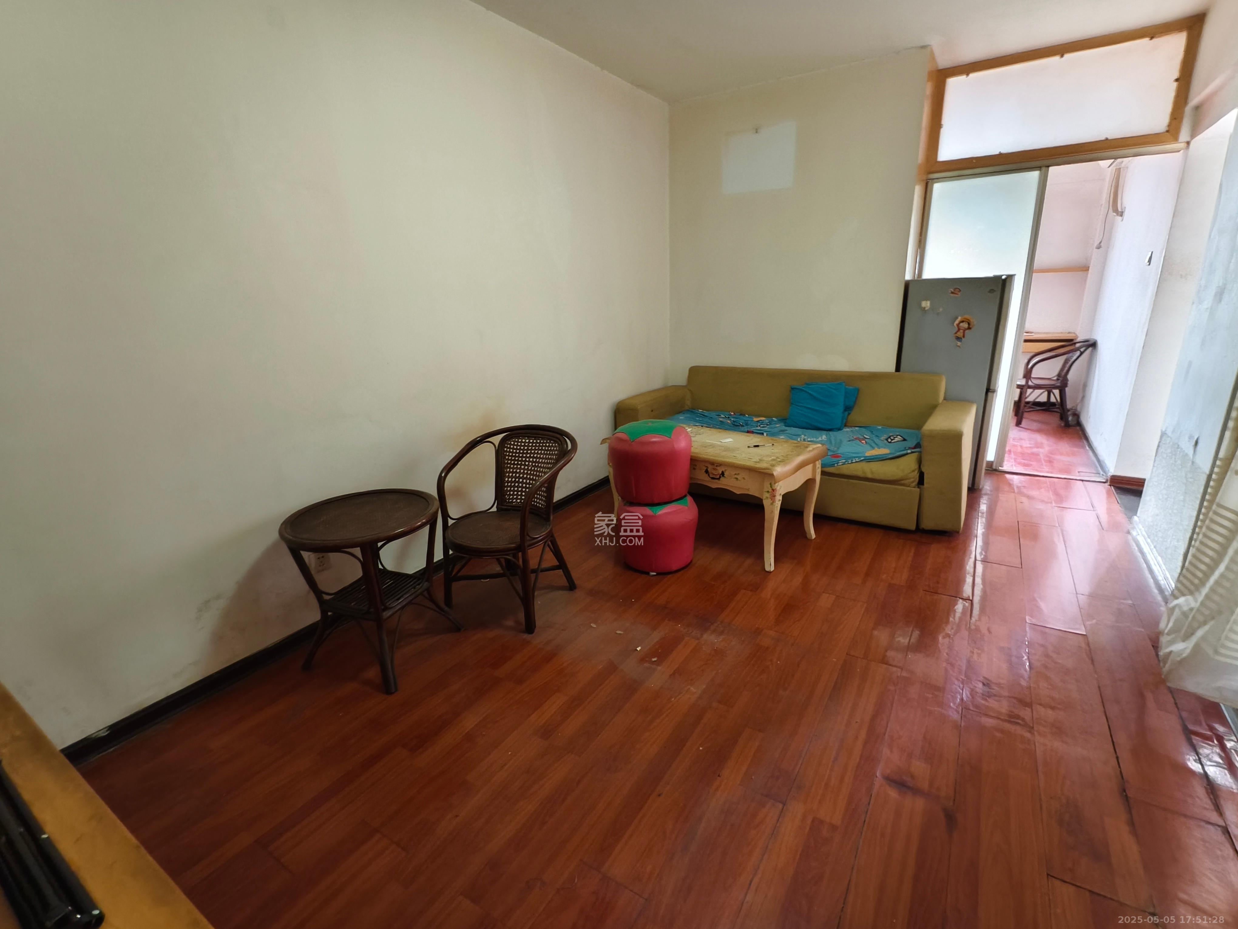兴威帕克水岸  1室1厅1卫   1400.00元/月室内图