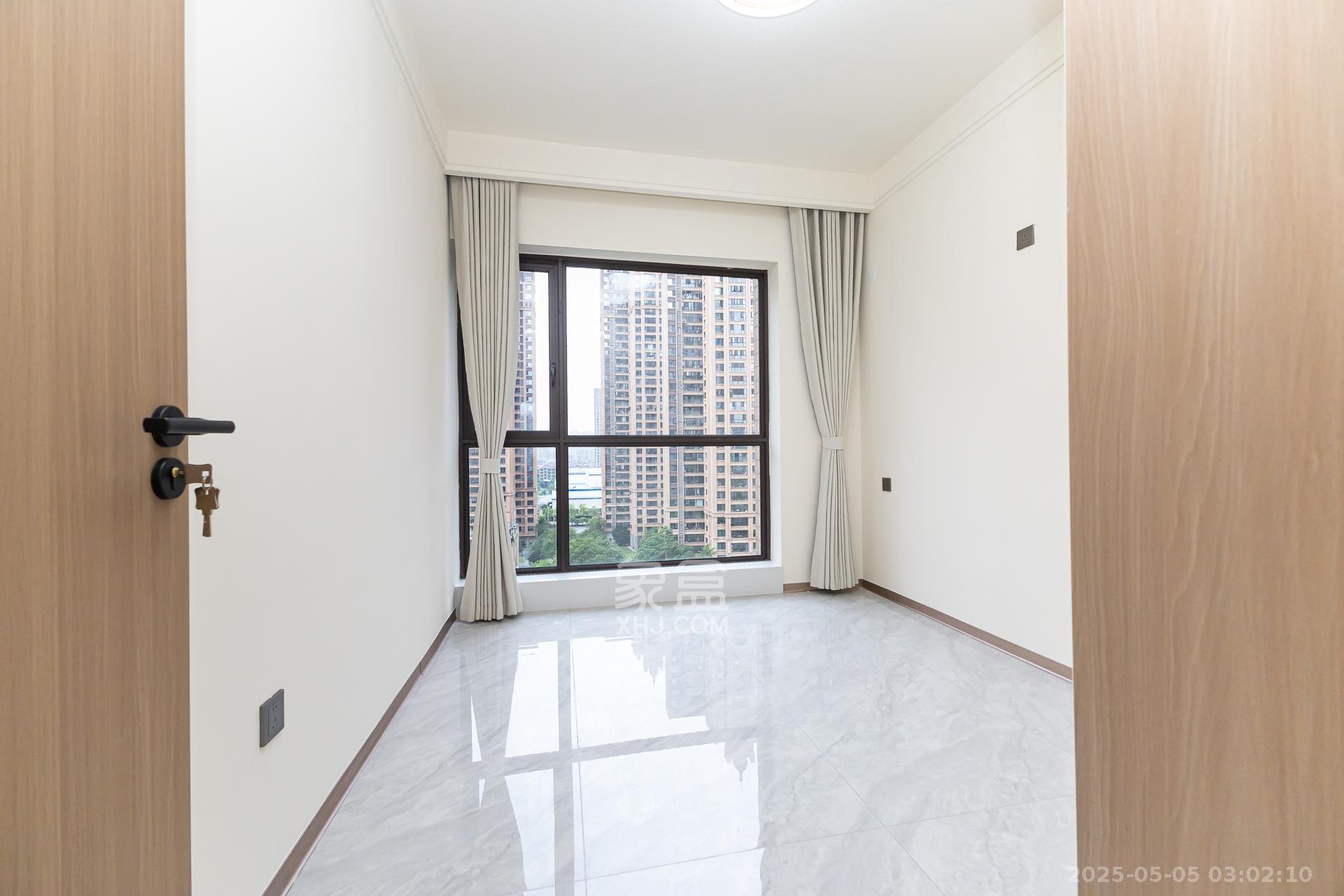 润和又一城 4室2厅2卫 129.8万 润和又一城 4室2厅2卫 129.8万卧室