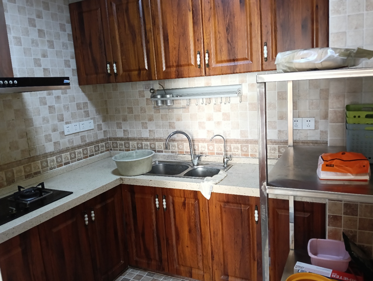 丽江家园  3室2厅1卫    149.0万 丽江家园  3室2厅1卫    149.0万室内图