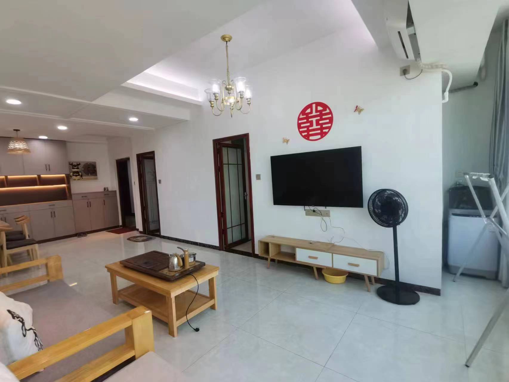 华山大厦（华山国际）  2室2厅1卫   2800.00元/月室内图