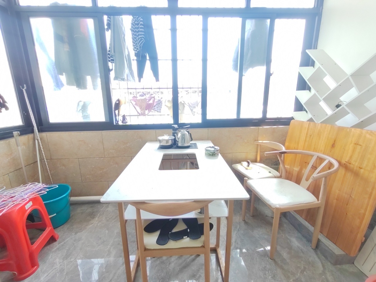 众和公寓  2室2厅1卫    89.0万 众和公寓  2室2厅1卫    89.0万客厅