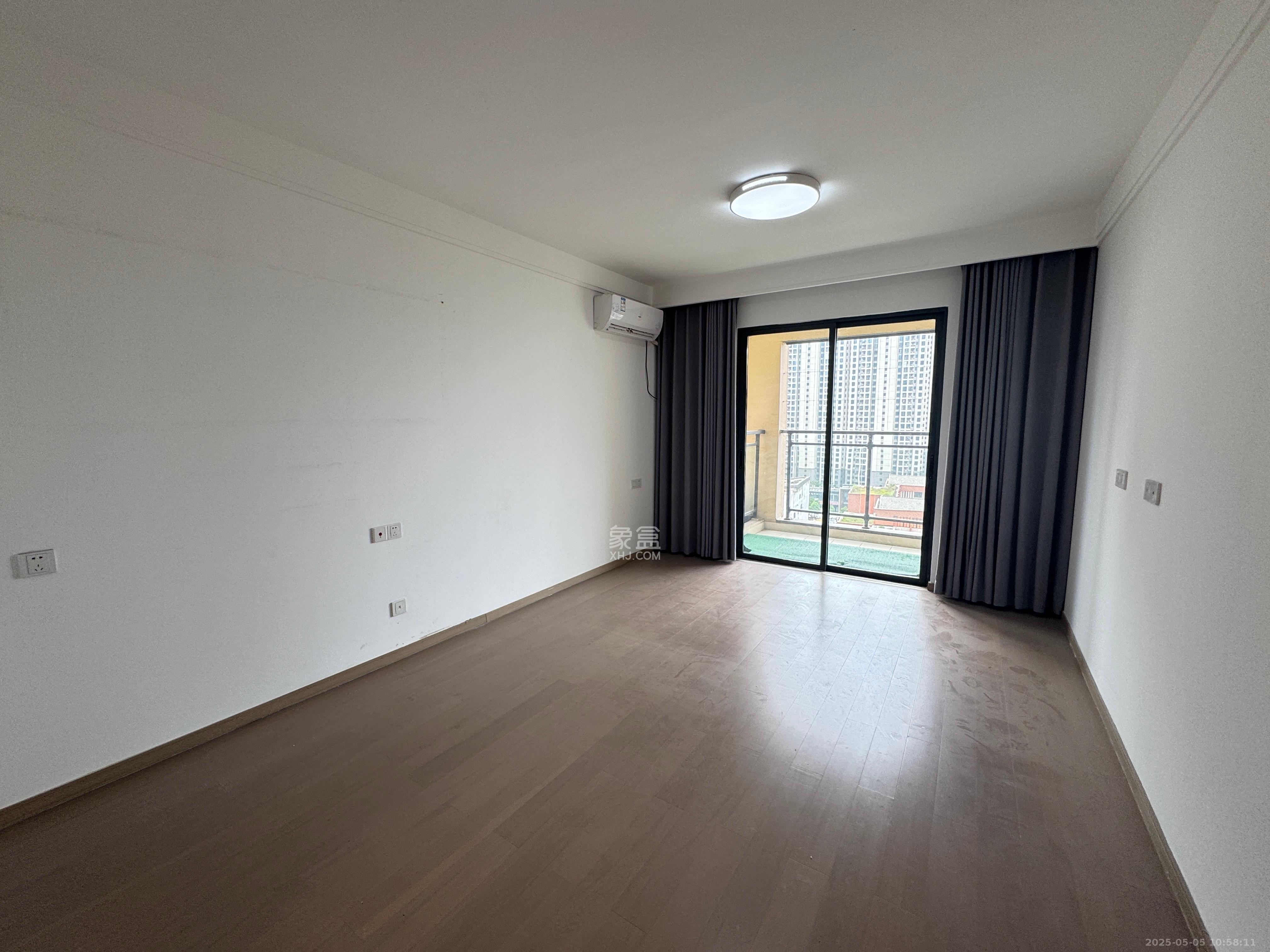 长沙高铁吾悦广场 3室2厅2卫 3000.0元/月 长沙高铁吾悦广场 3室2厅2卫 3000.0元/月室内图