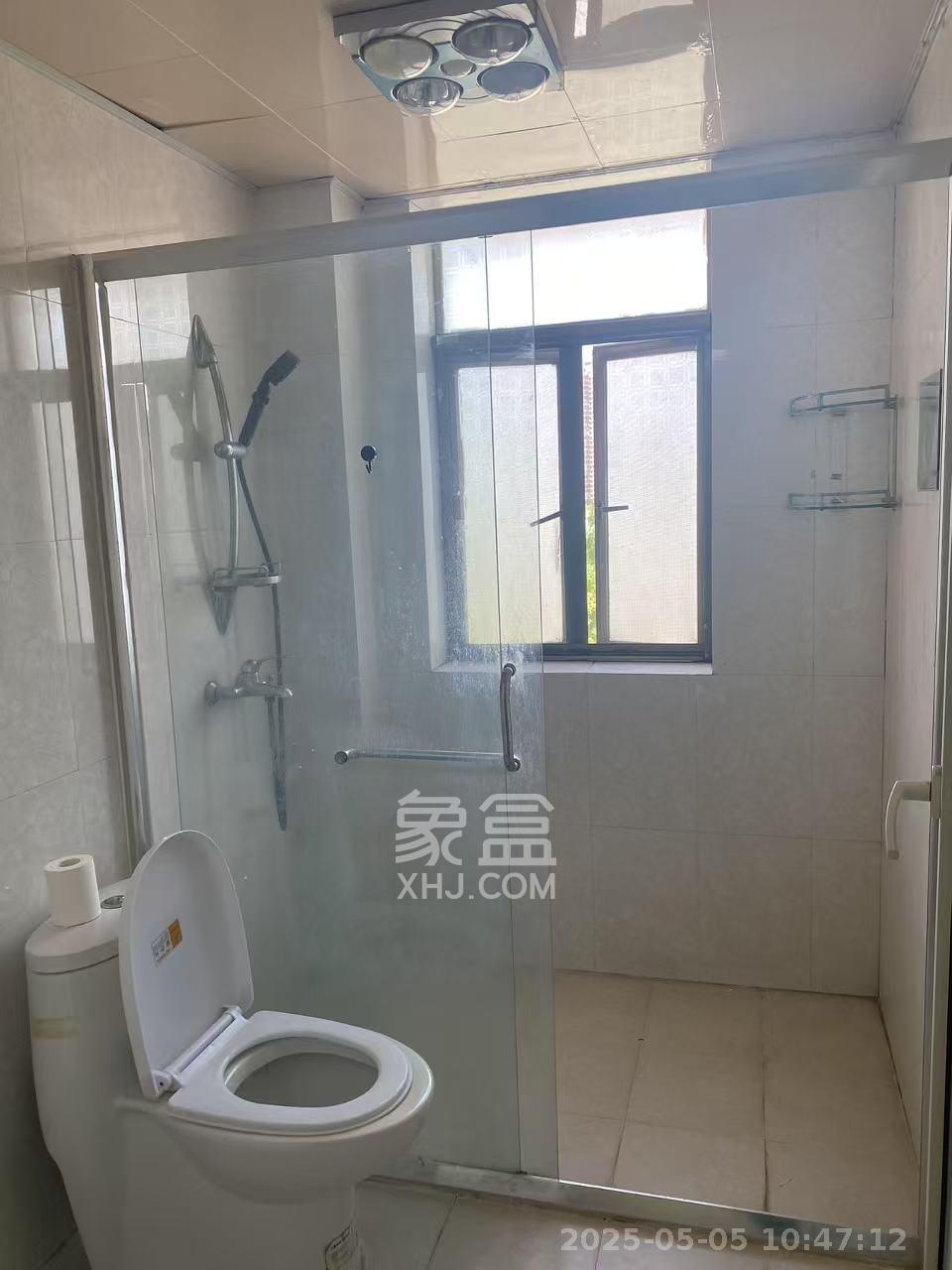 景香苑  4室2厅2卫   2400.00元/月室内图