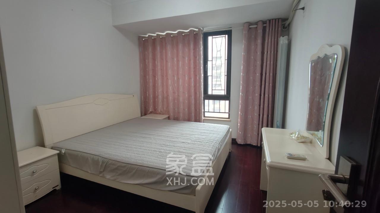 中海國際一期  1室2廳2衛(wèi)   2000.00元/月室內(nèi)圖