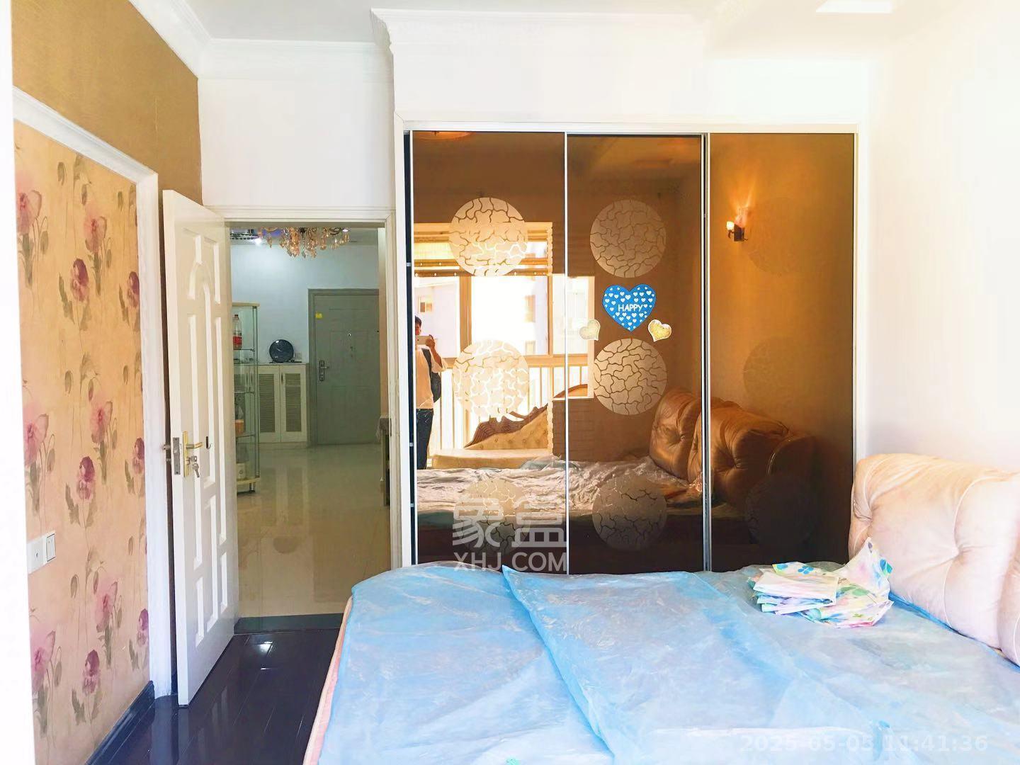 东方新世界 2室2厅1卫 2000.0元/月 东方新世界 2室2厅1卫 2000.0元/月室内图