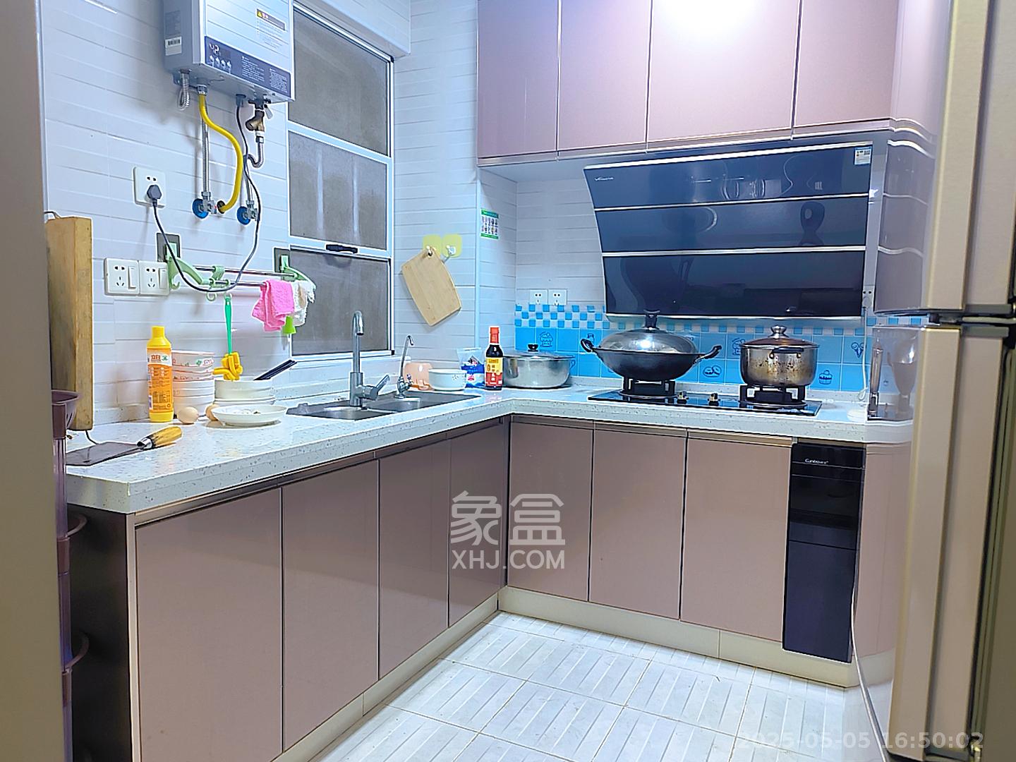 哈佛小镇(五矿哈佛小镇) 3室2厅2卫 2100.0元/月 哈佛小镇(五矿哈佛小镇) 3室2厅2卫 2100.0元/月室内图