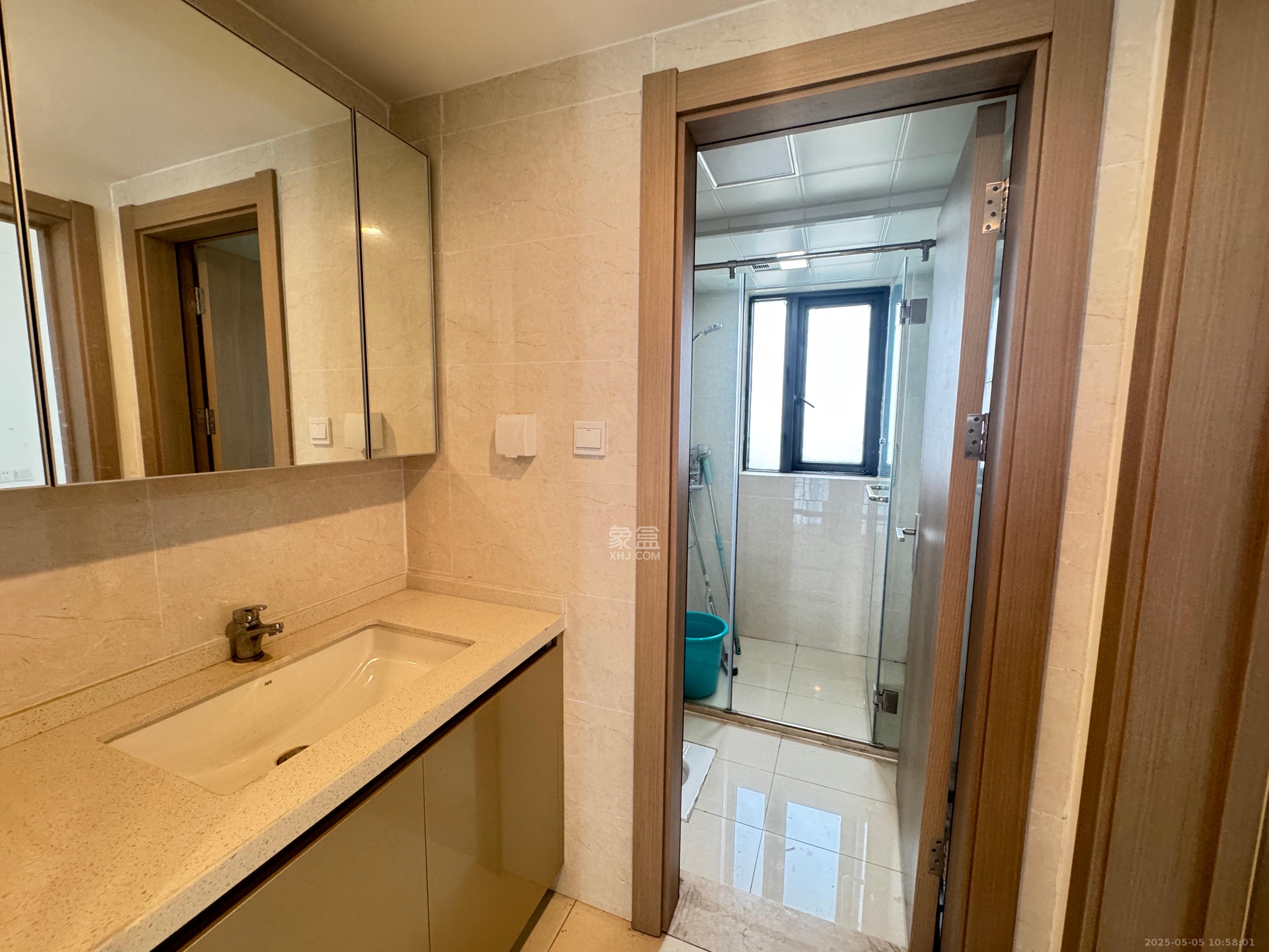 长沙高铁吾悦广场 3室2厅2卫 3000.0元/月 长沙高铁吾悦广场 3室2厅2卫 3000.0元/月室内图