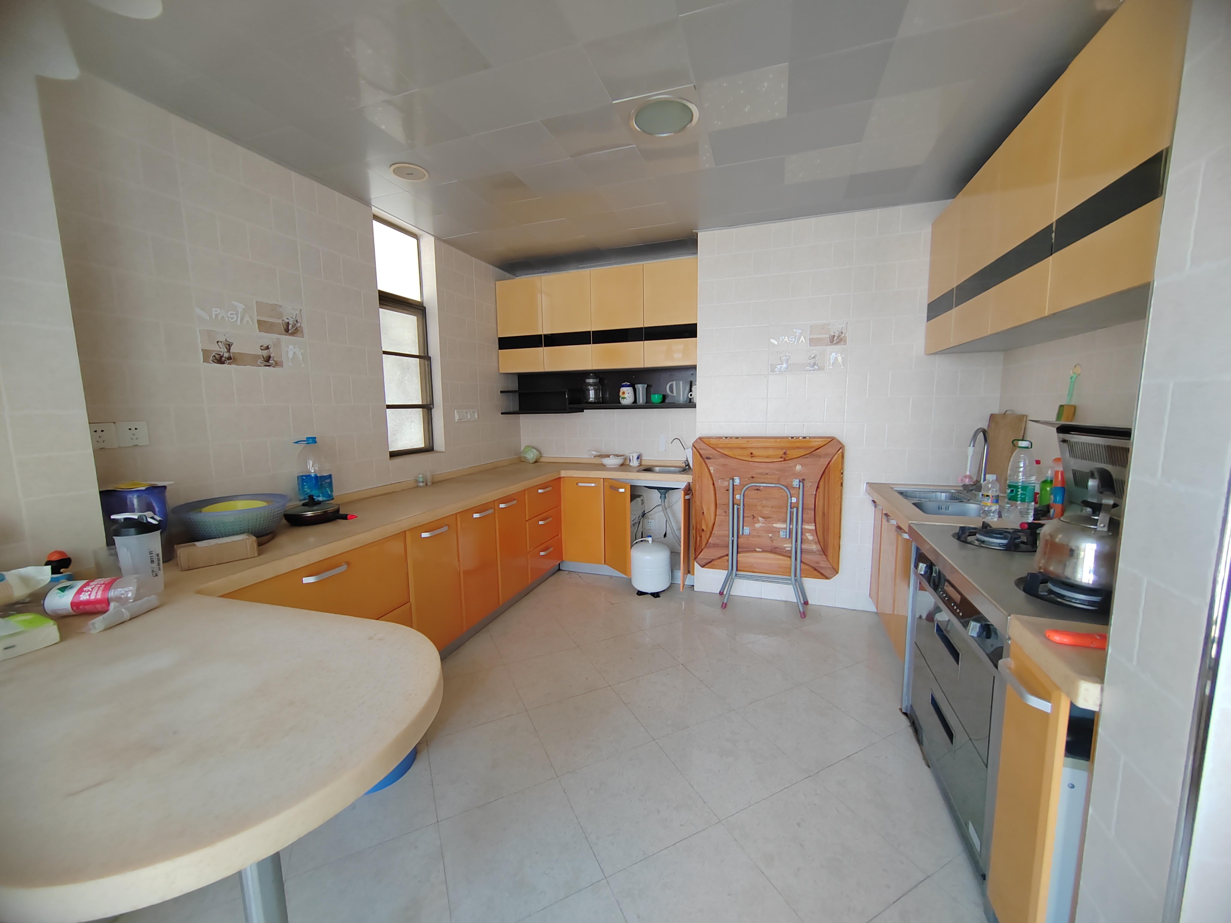 南海绿洲 3室2厅2卫 4500.0元/月 南海绿洲 3室2厅2卫 4500.0元/月室内图